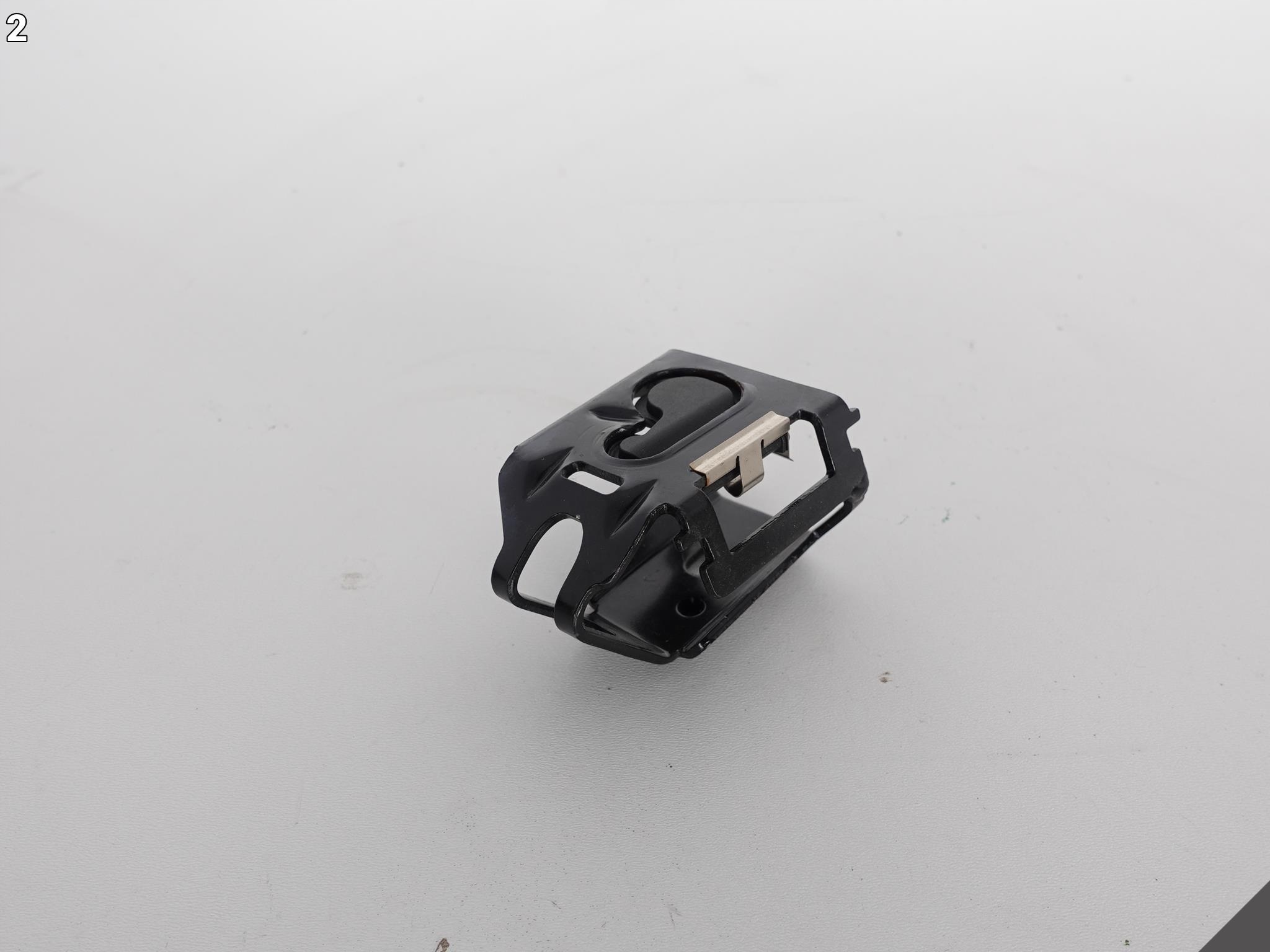PORSCHE CAYENNE 7P5 VW TOUAREG bracket ROLETY left