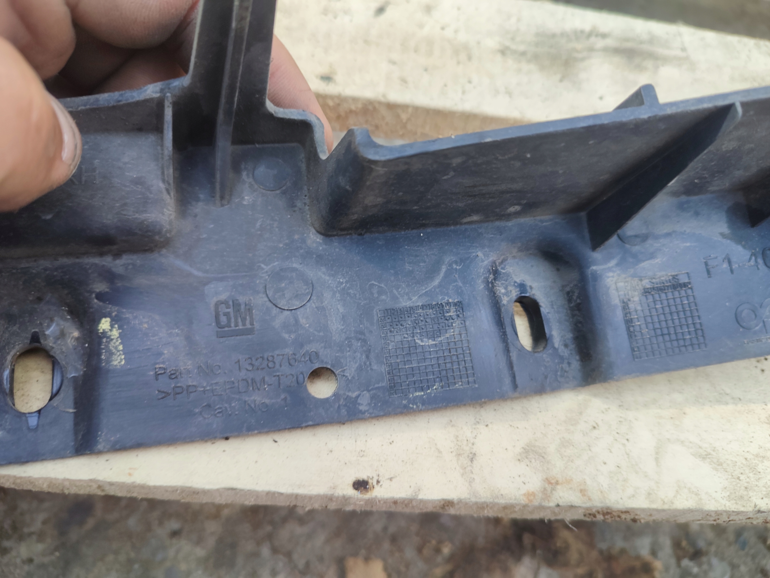 support lights right front OPEL ASTRA J IV 4 13287640