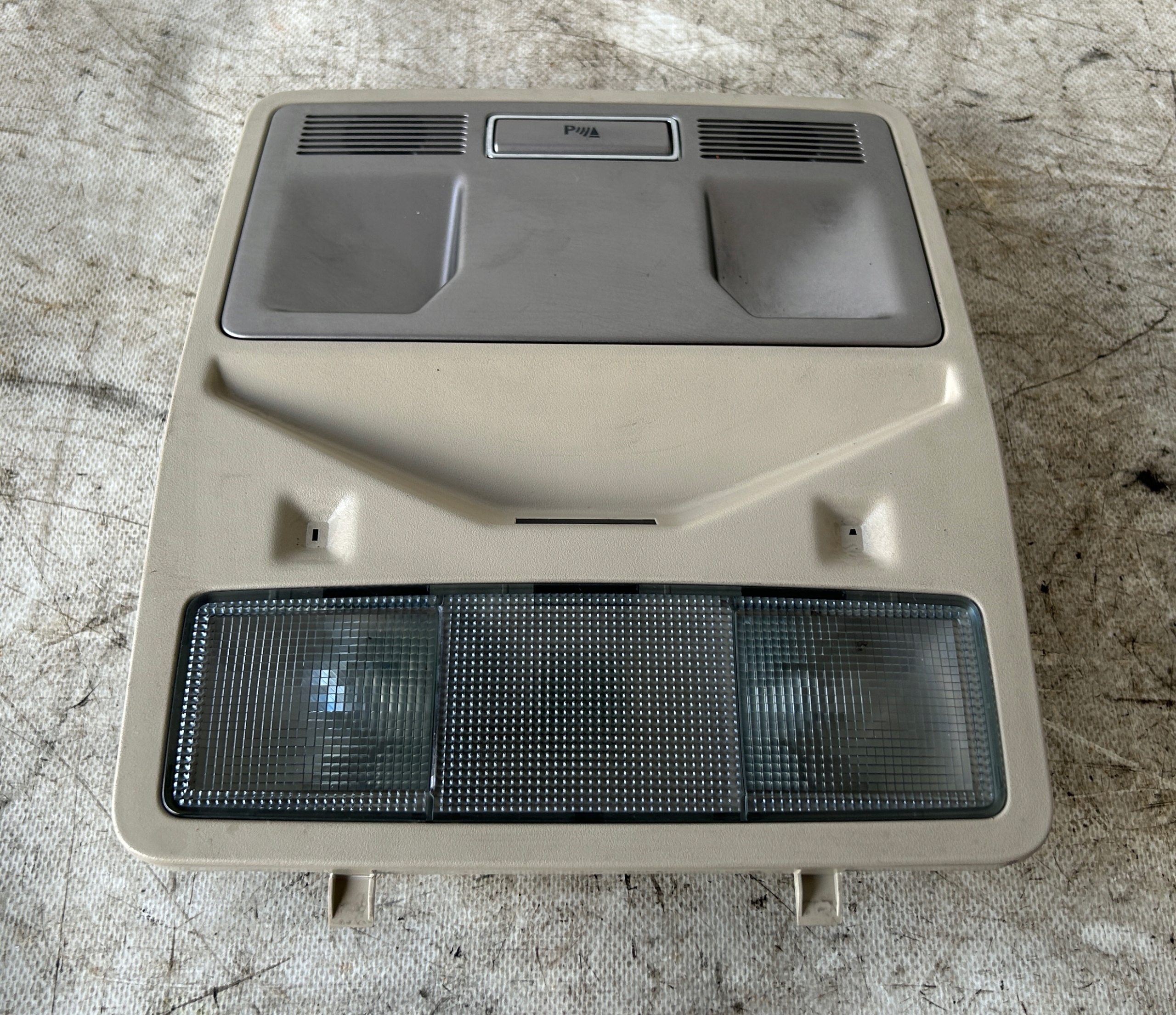 LAMPKA WNĘTRZA PRZÓD JAGUAR XF X250 8X23-MBBV-B