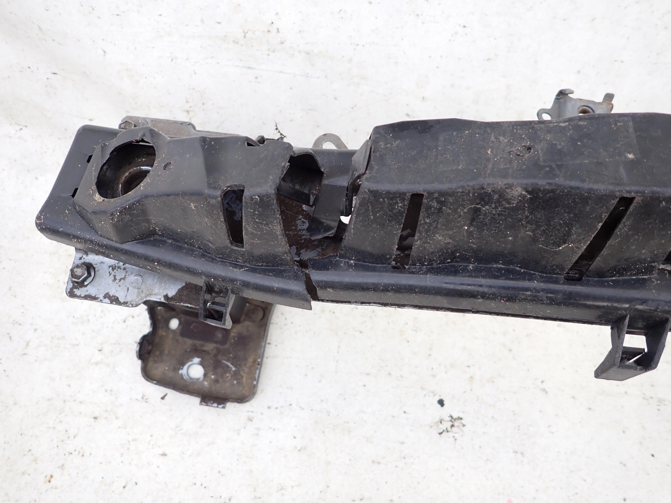 SUZUKI SWIFT IV 4 10-17 bumper support front