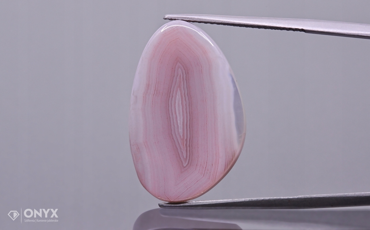 Achát Botswana konvexní nepravidelná dlažba 24,8x16 mm