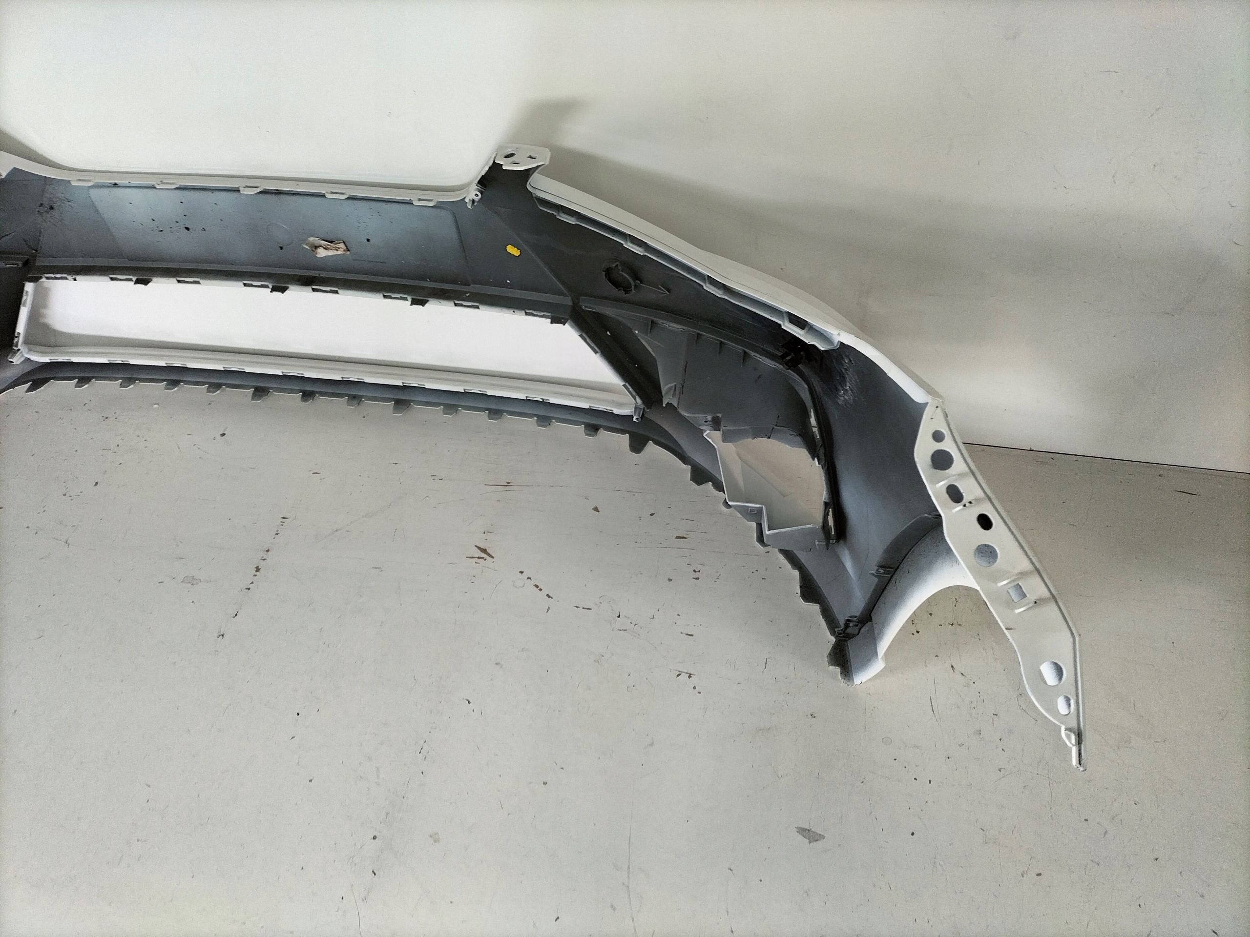 front bumper front SEAT IBIZA V 6F0 17