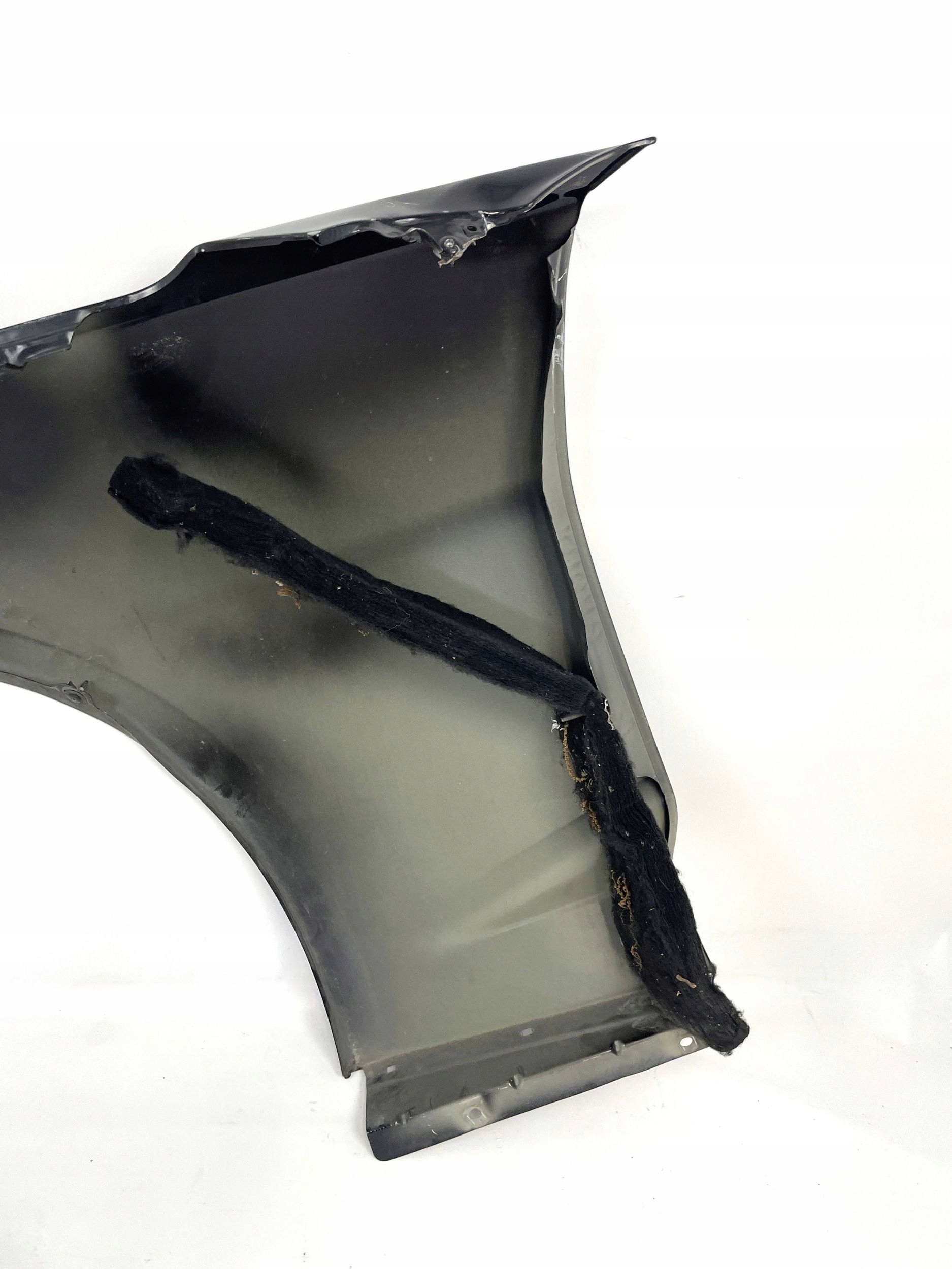 Chevrolet Camaro SS fender right front 2016-18