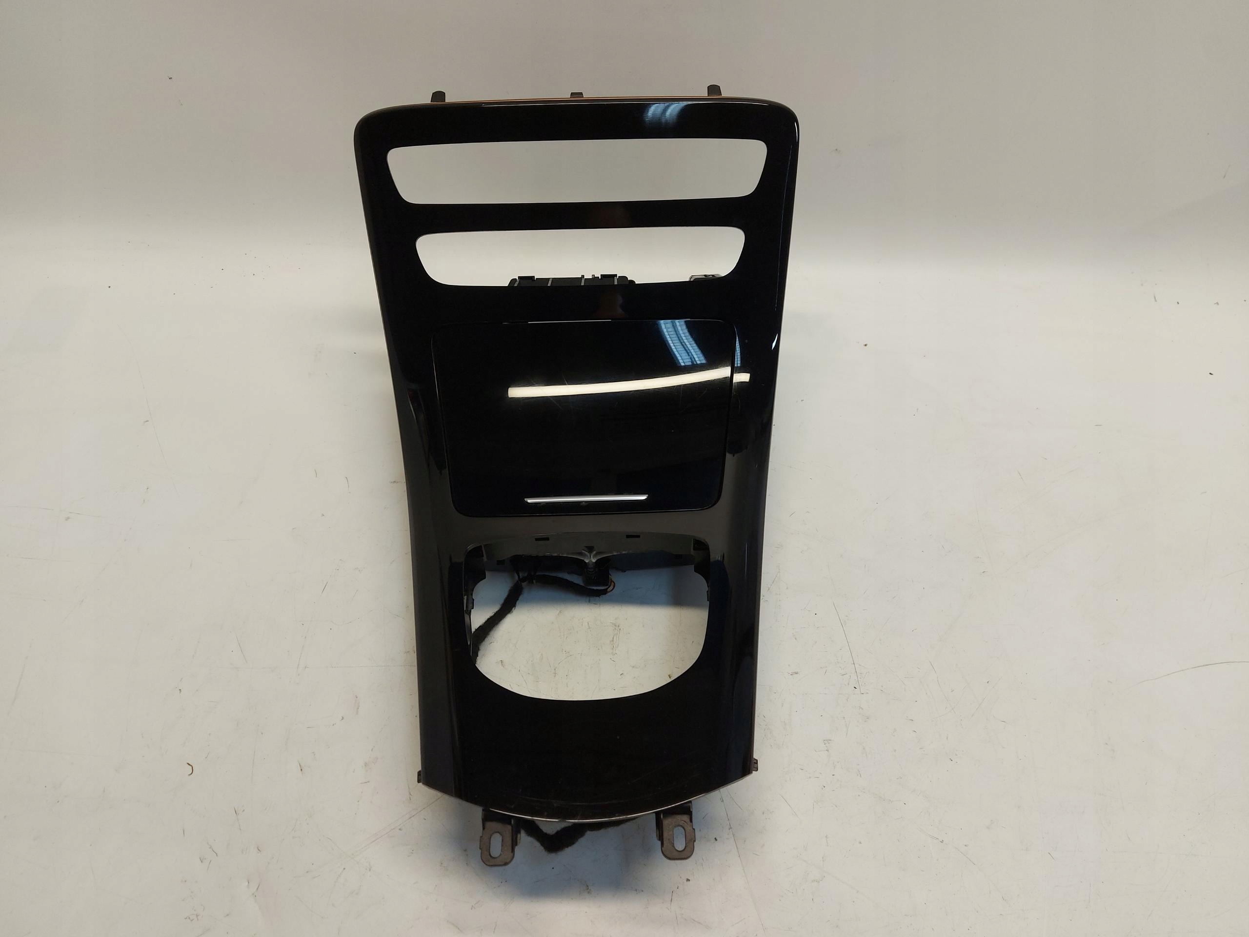 Mercedes EQC 400 W293 mitte Konsole PANEL DEKOR Handschuhfach A2936803000