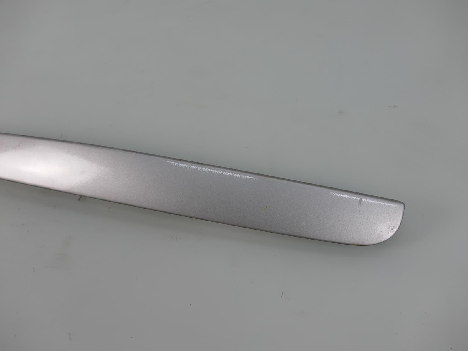 MAZDA PREMACY Li cap bonnet boot moulding 22V