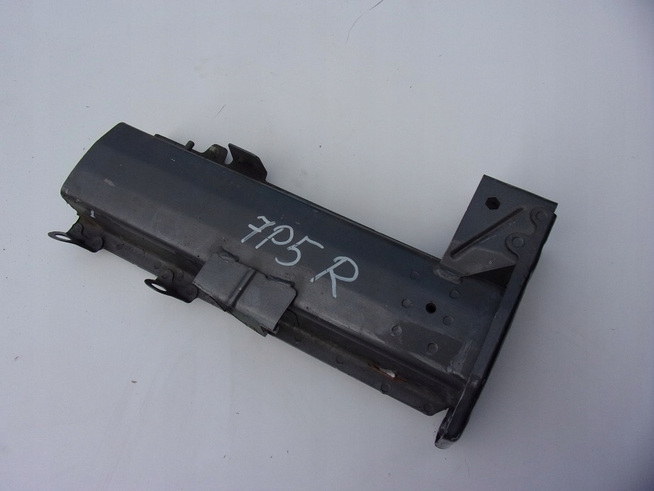 Podłużnica 7P0803106 Porsche Cayenne 7P 2010^