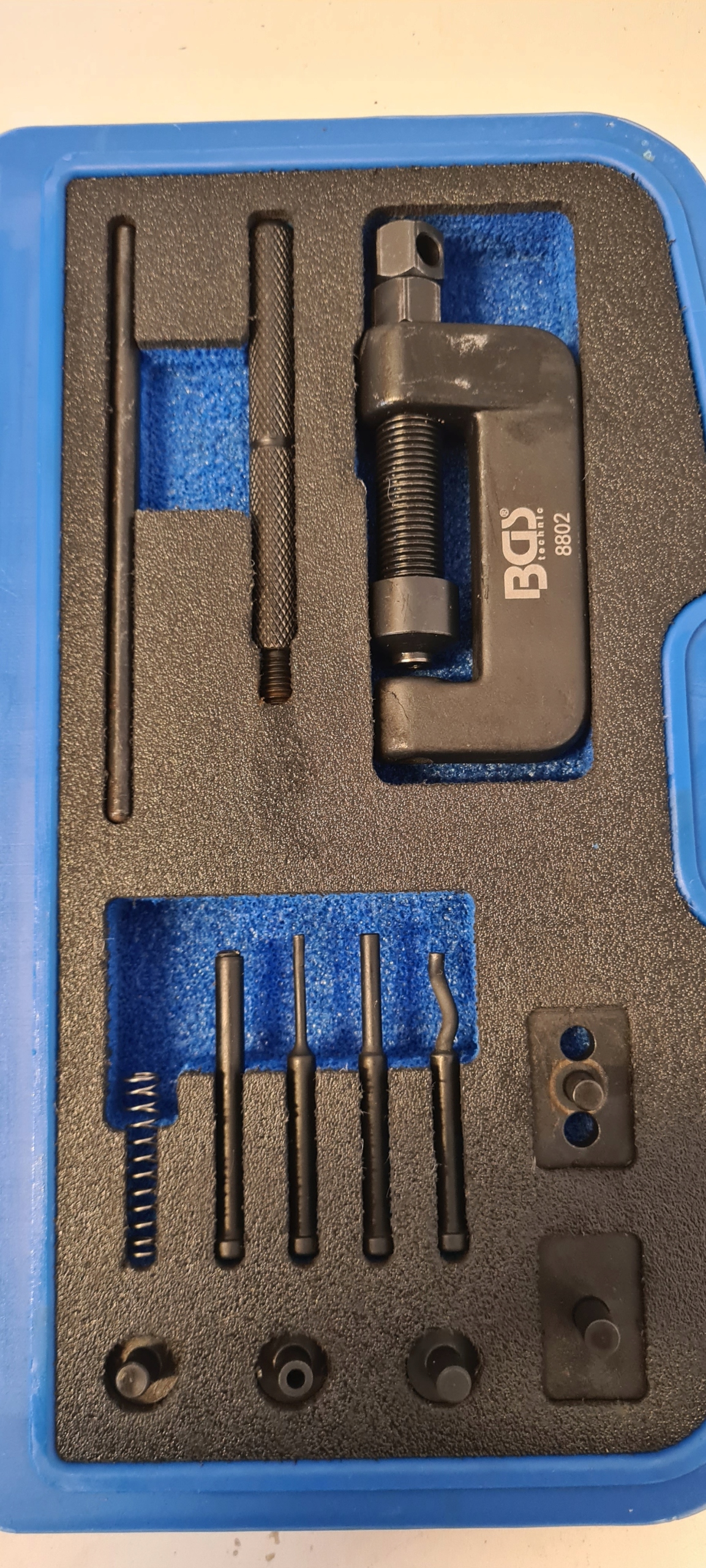 NITOWNICA NARZĘDZIE DO NITOWANIA ŁAŃCUCHÓW BGS TECHNIC 8802 ZESTAW Marka BGS Technic