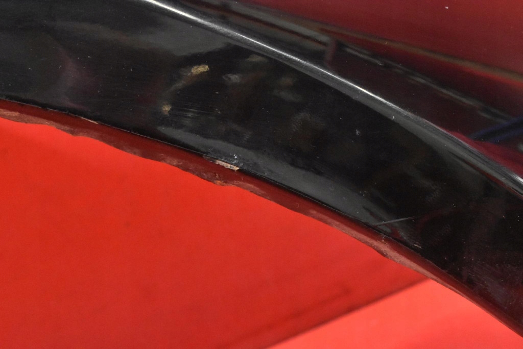 fender right front front 197 MERCEDES CLS C219 04-08