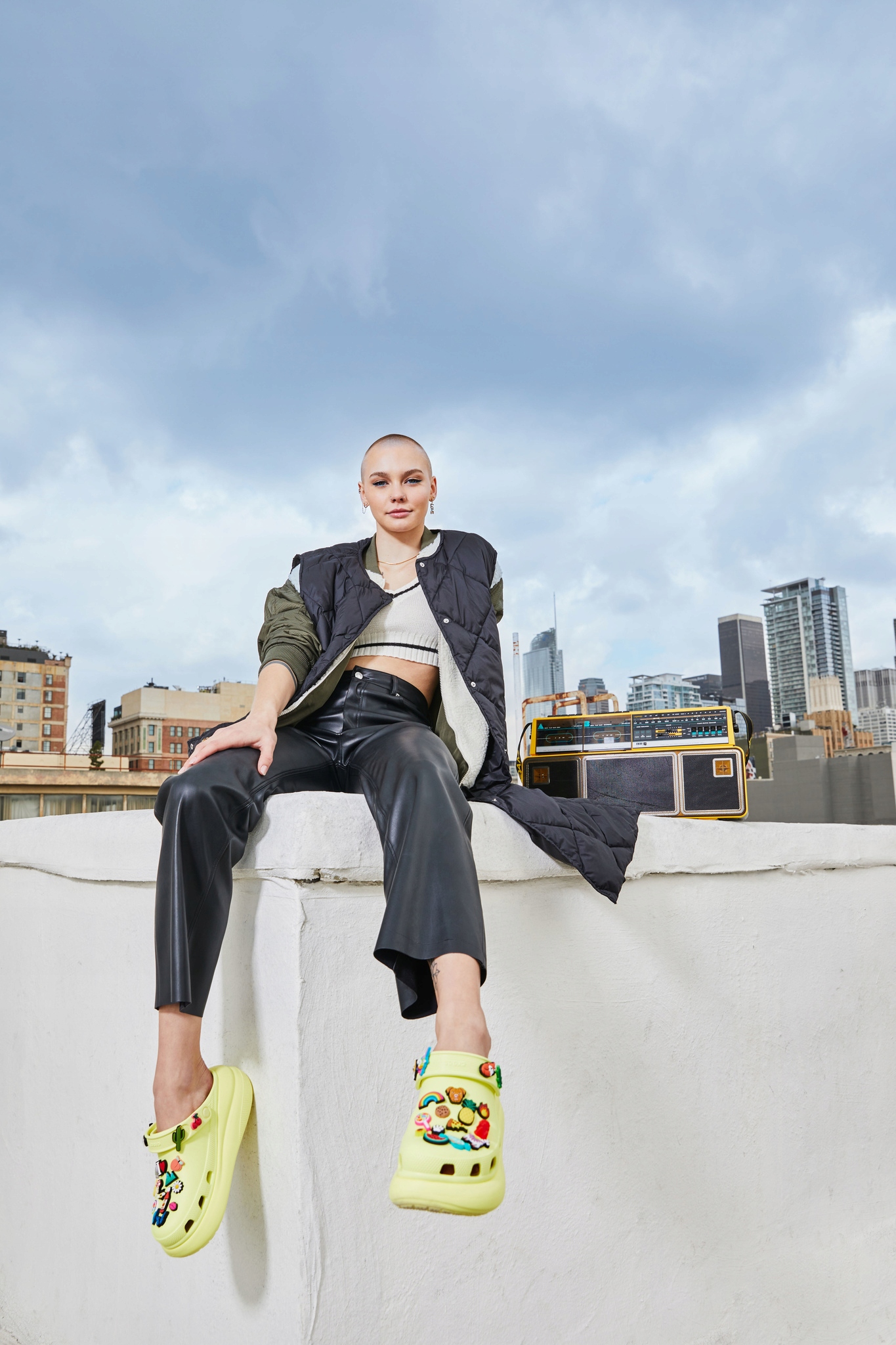 Damskie Buty Chodaki Crocs Classic Crush Clog 41,5 Wzór dominujący bez wzoru