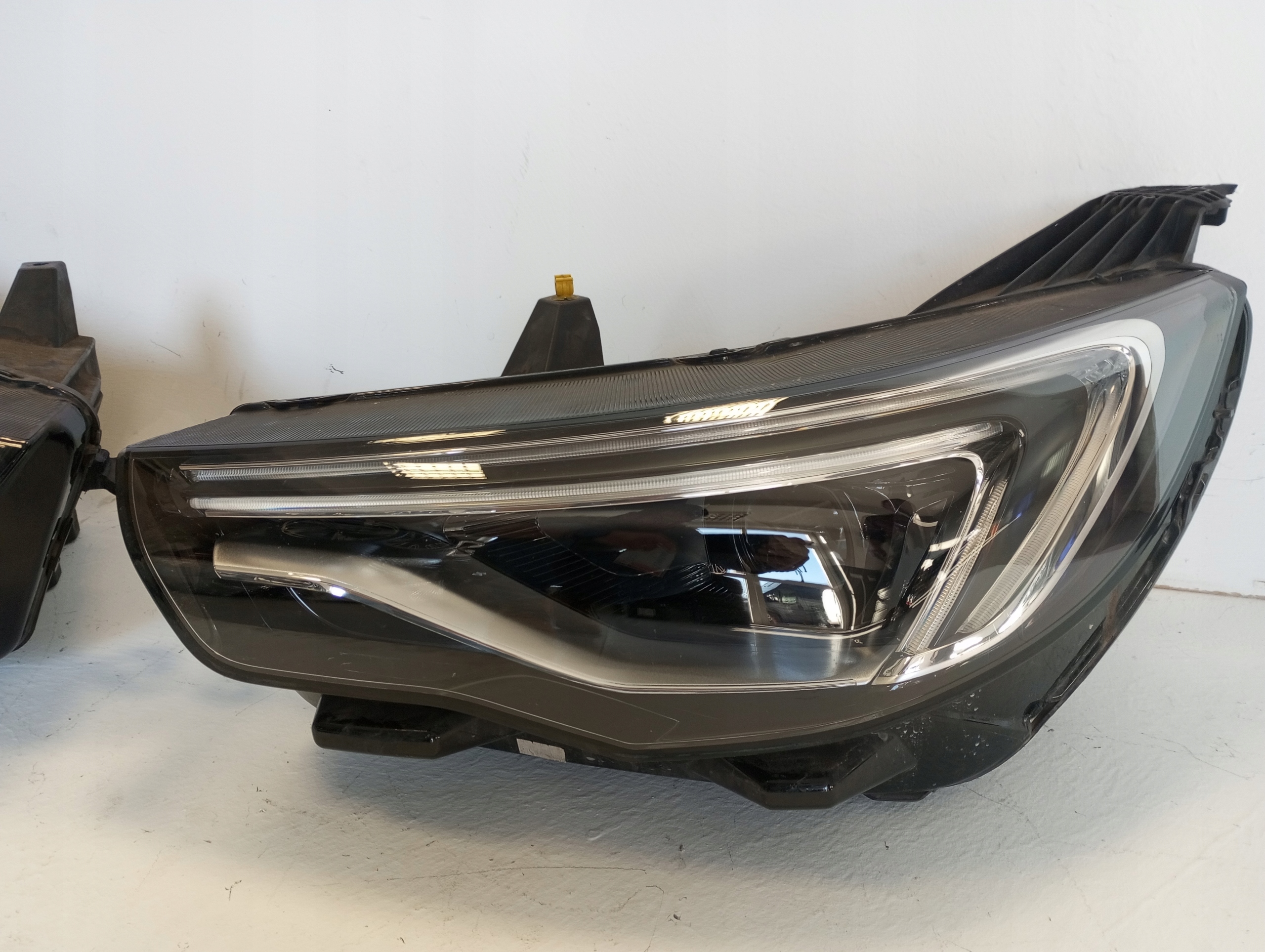 light left right FULL LED OPEL GRANDLAND X YP00015980 YP00016180