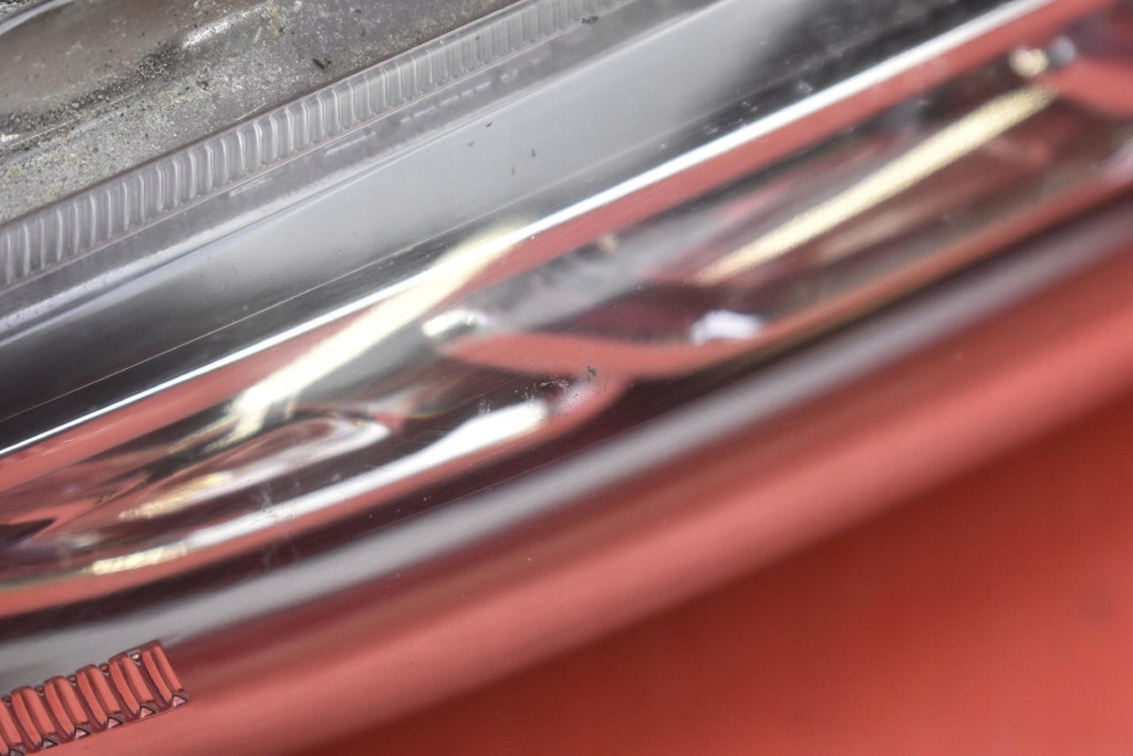 REFLEKTOR left light front LED EU HYUNDAI KONA 1 and 17-19
