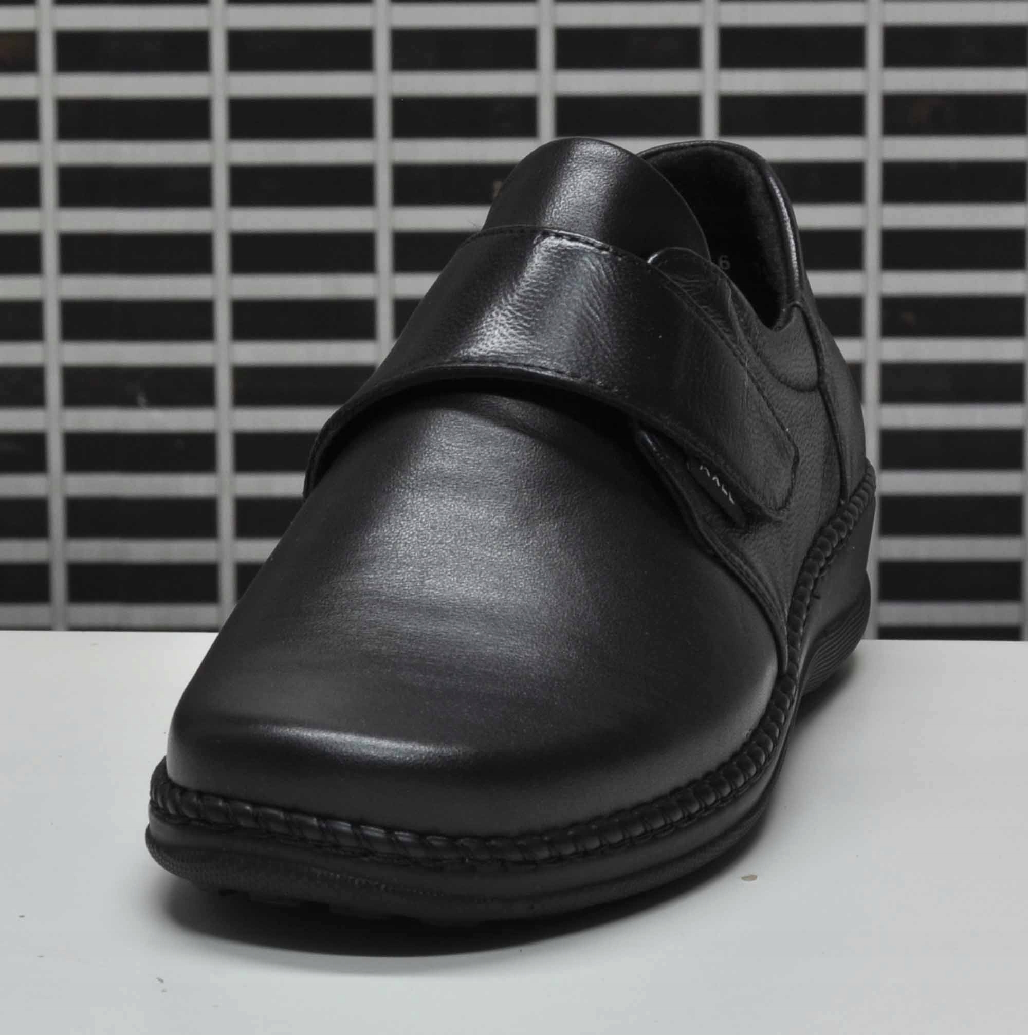 AXEL COMFORT 1461 CZARNE PÓŁBUTY R.41 Marka Axel