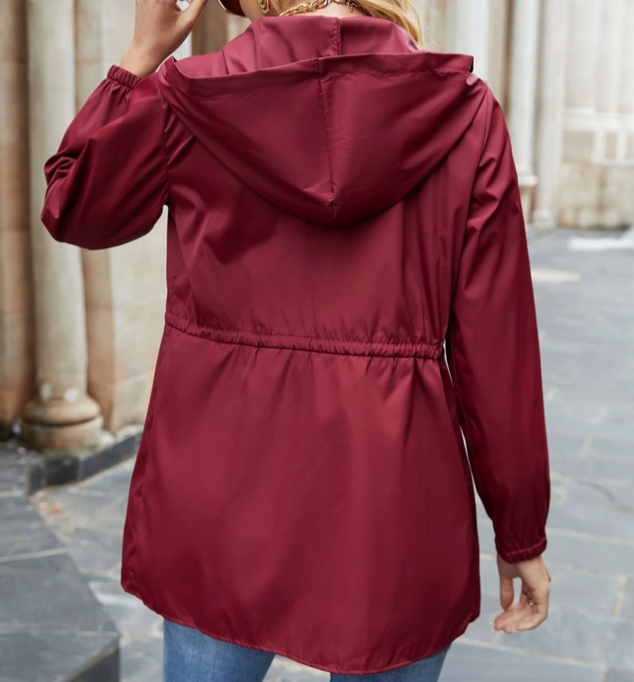 KURTKA PRZECIWDESZCZOWA WIATROODPORNA KAPTUR M Rozmiar M