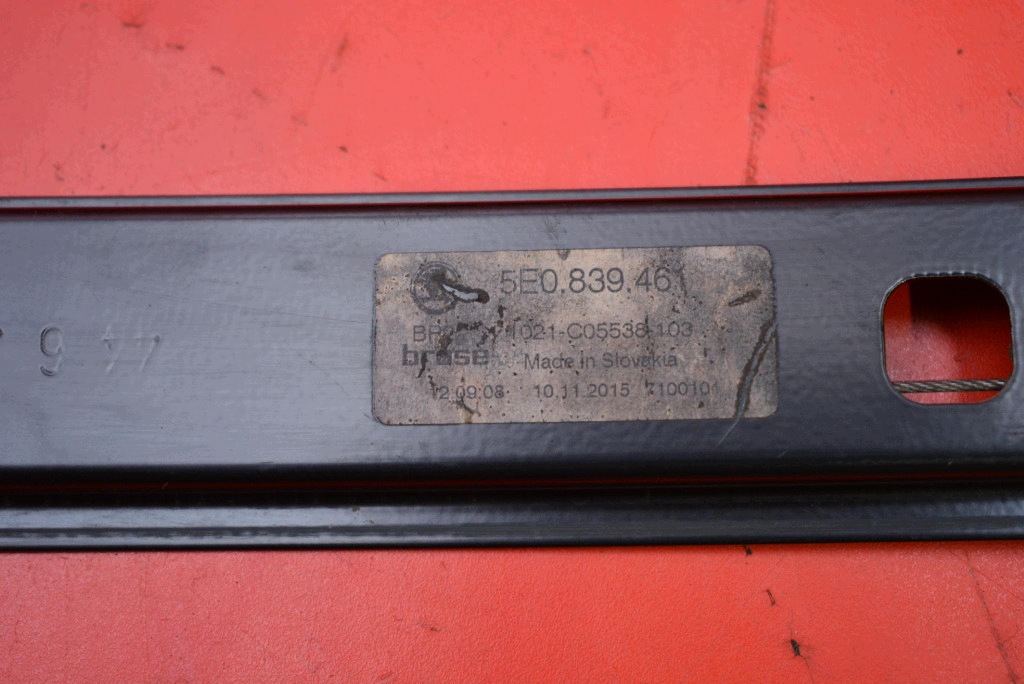 window regulator left rear part 5E0839461 SKODA OCTAVIA 3 III HB 13-17