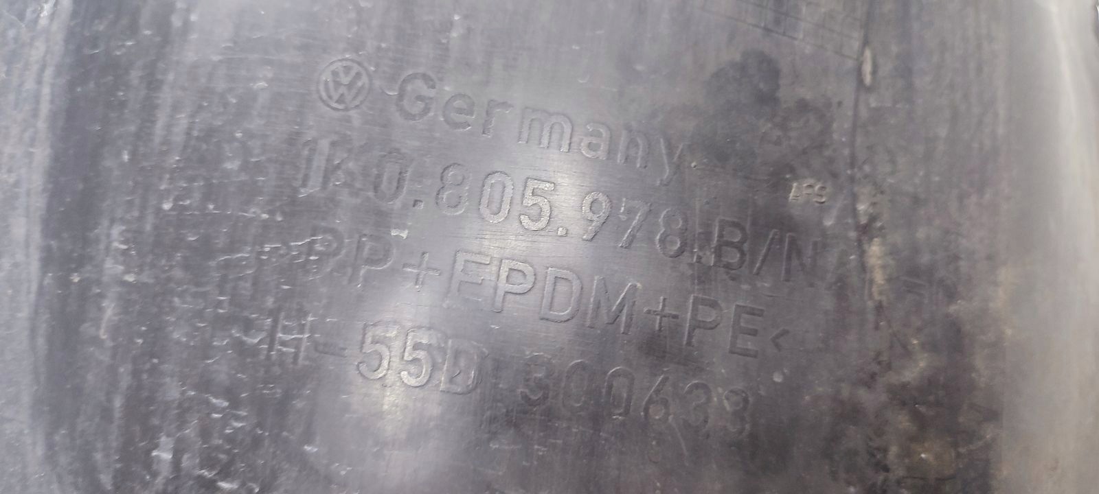 mudguard front front right VW Golf plus