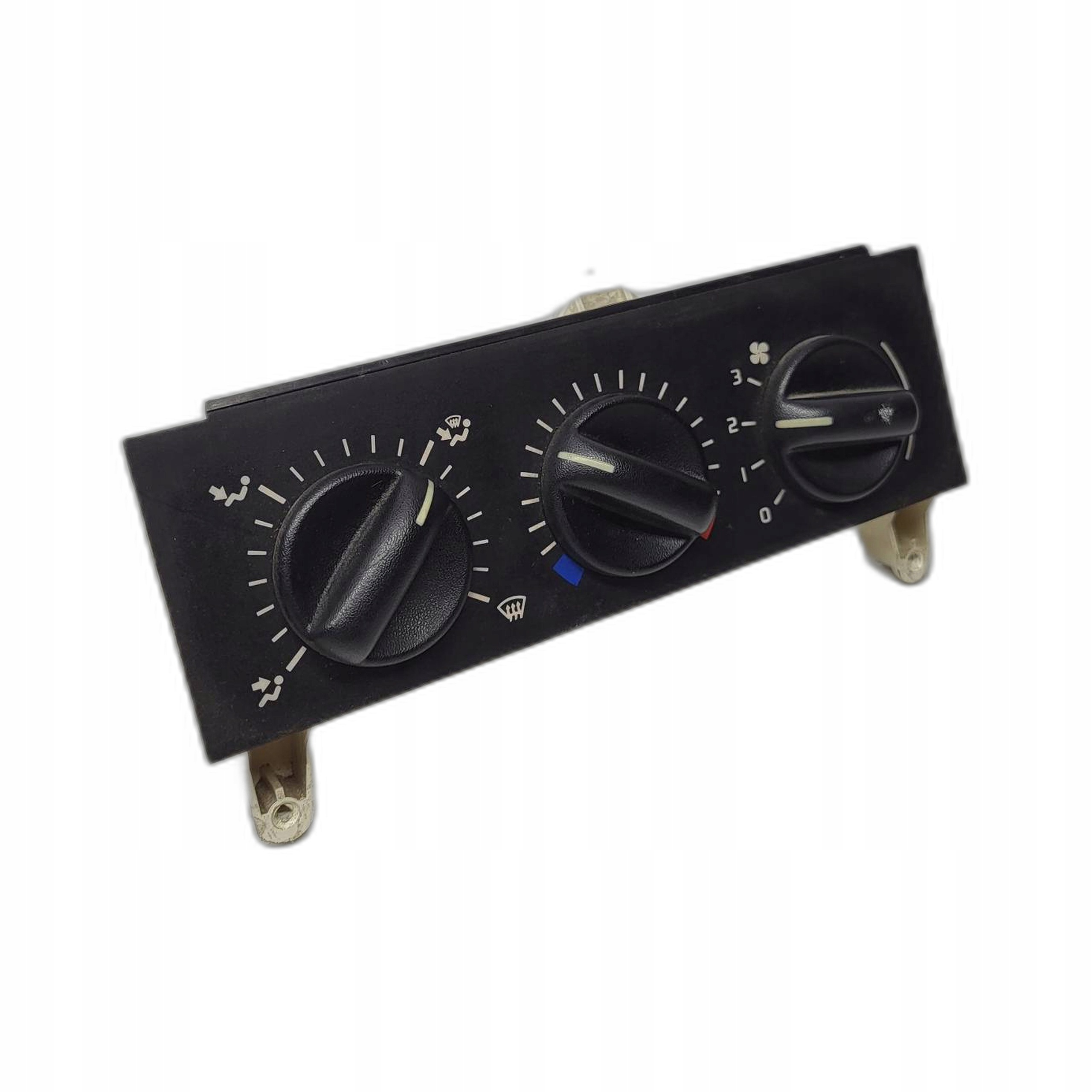 Panel Bouton Bouches buses Renault MASTER II 2.8 HDI 133761F