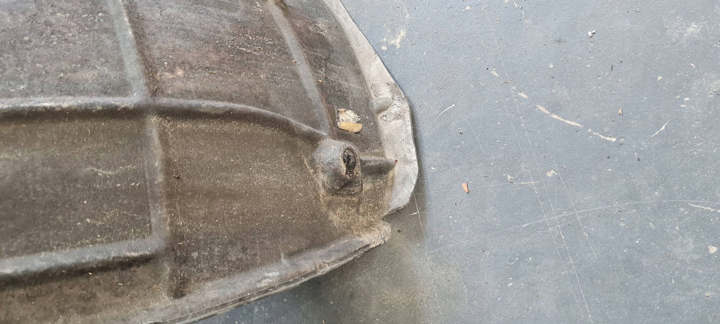Q5 80A SQ5 mudguard left left front front MATERIAL ORG 80A821171E