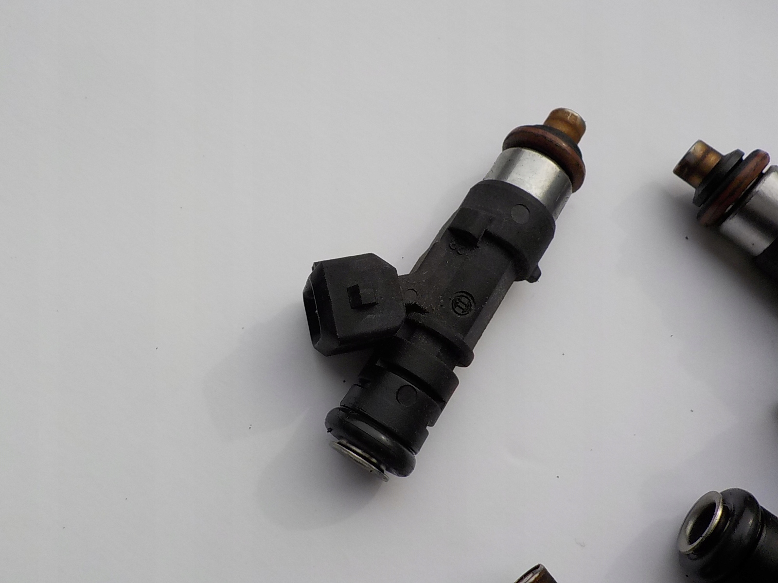 FORD C-MAX FOCUS 1.6 16V B injector 0280158207