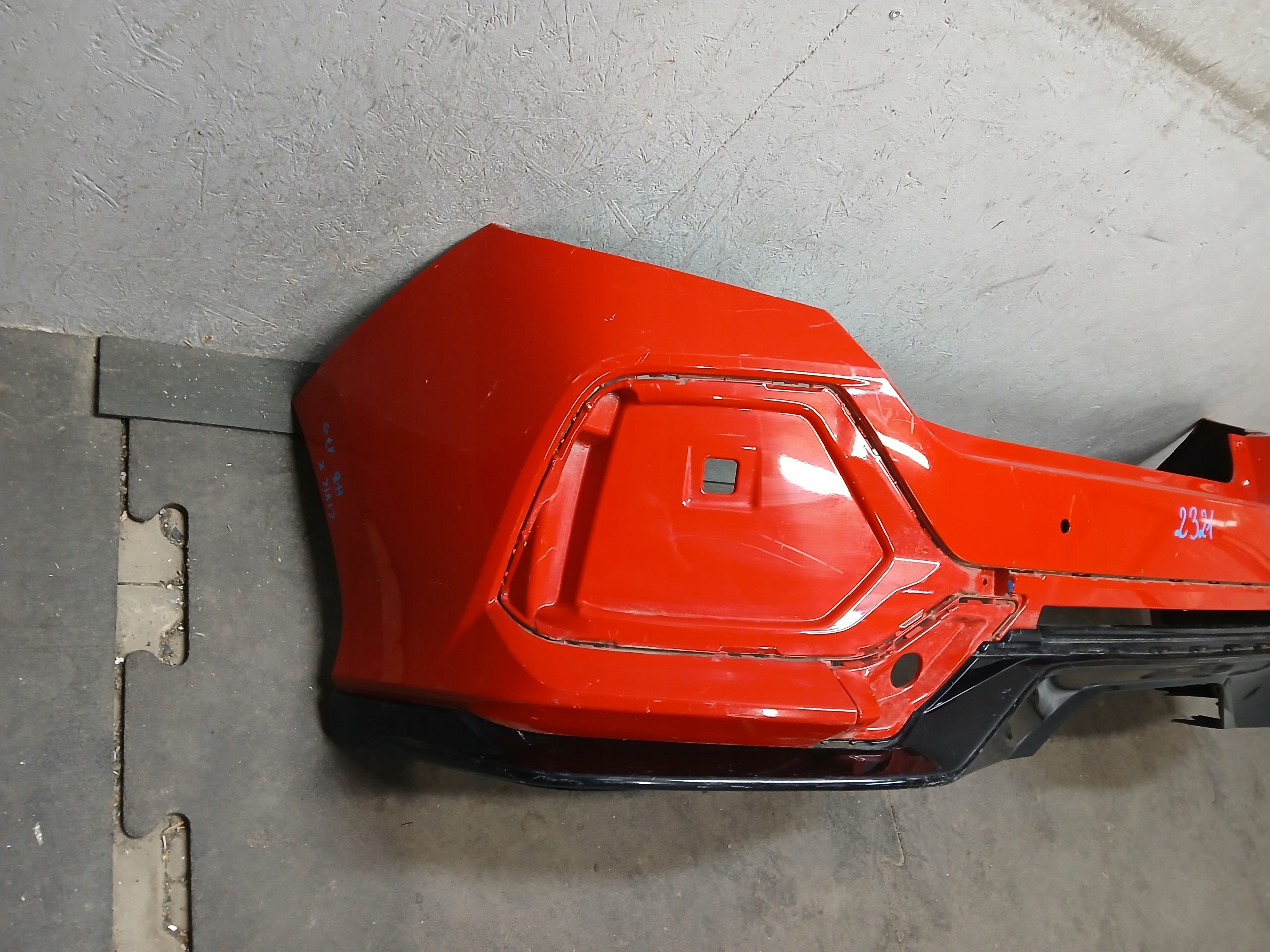 bumper rear part HONDA CIVIC 10 X HB 17