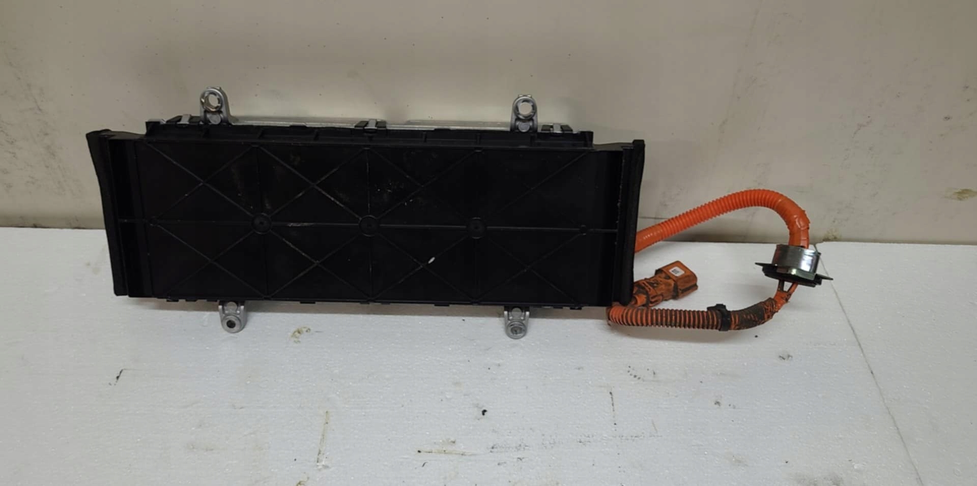 FALOWNIK OPEL AMPERA chevrolet VOLT 24261518 modulo konwerter ladowania