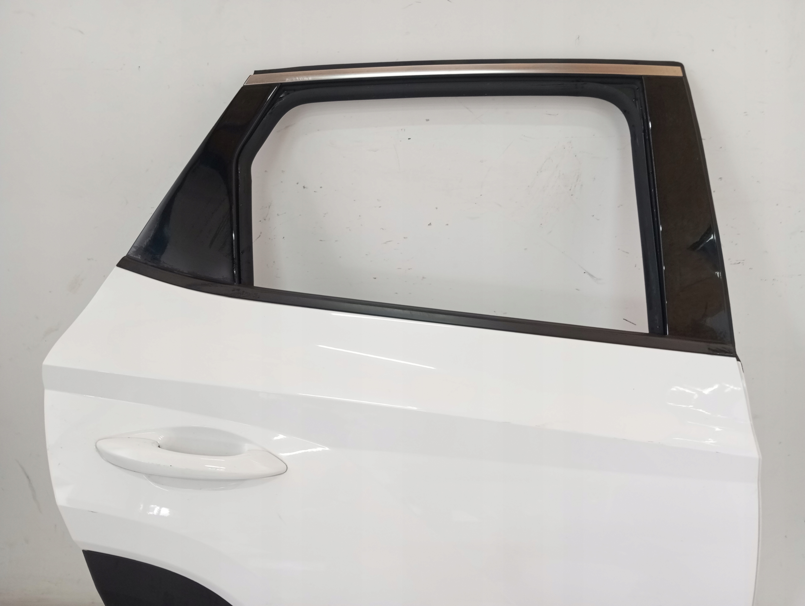 door HYUNDAI TUCSON IV right rear.
