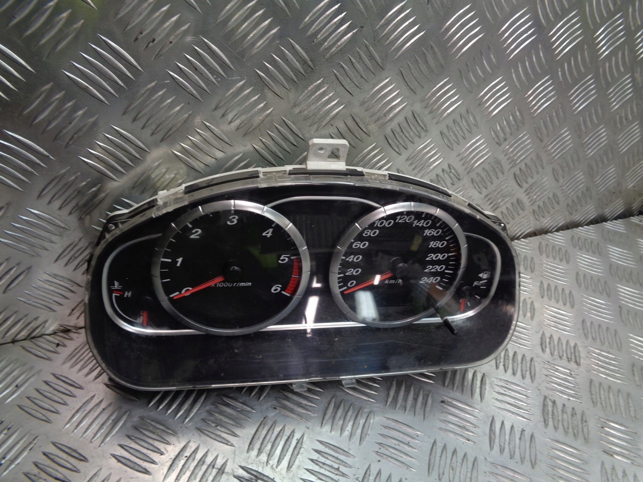 budíky PREDKOSCIOMIERZ MAZDA 6 GR1L55430