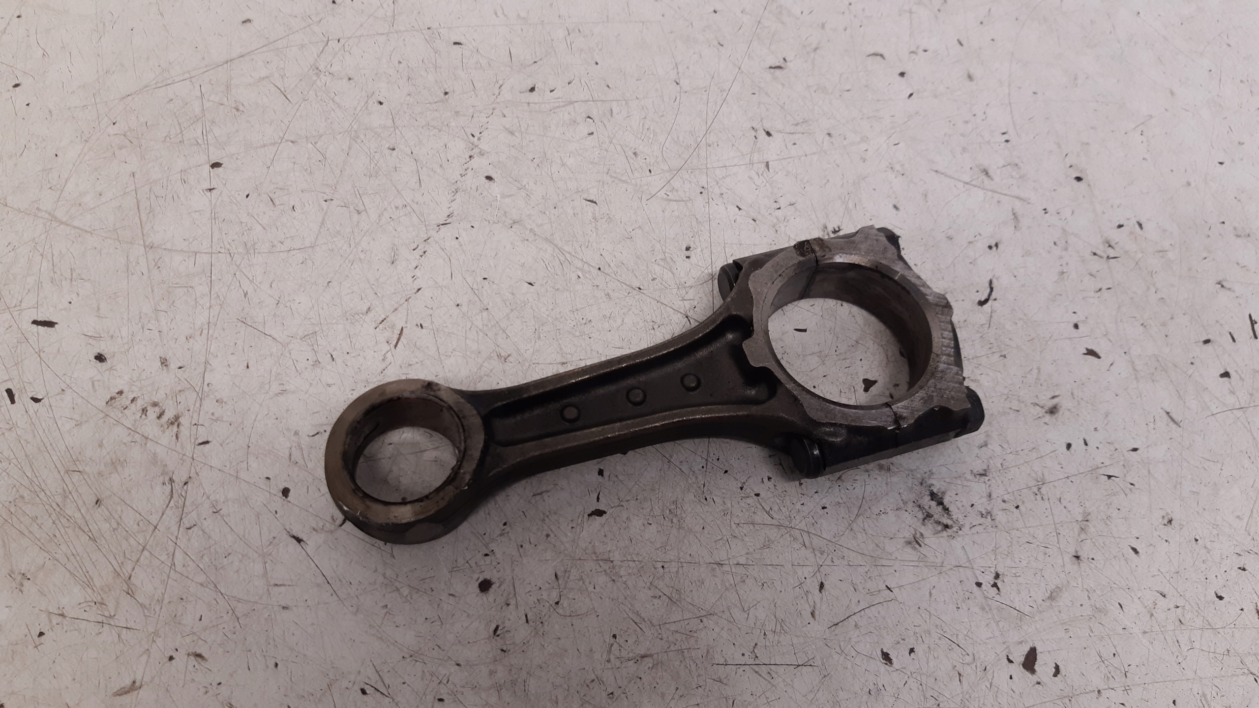 connecting rod Opel Astra J