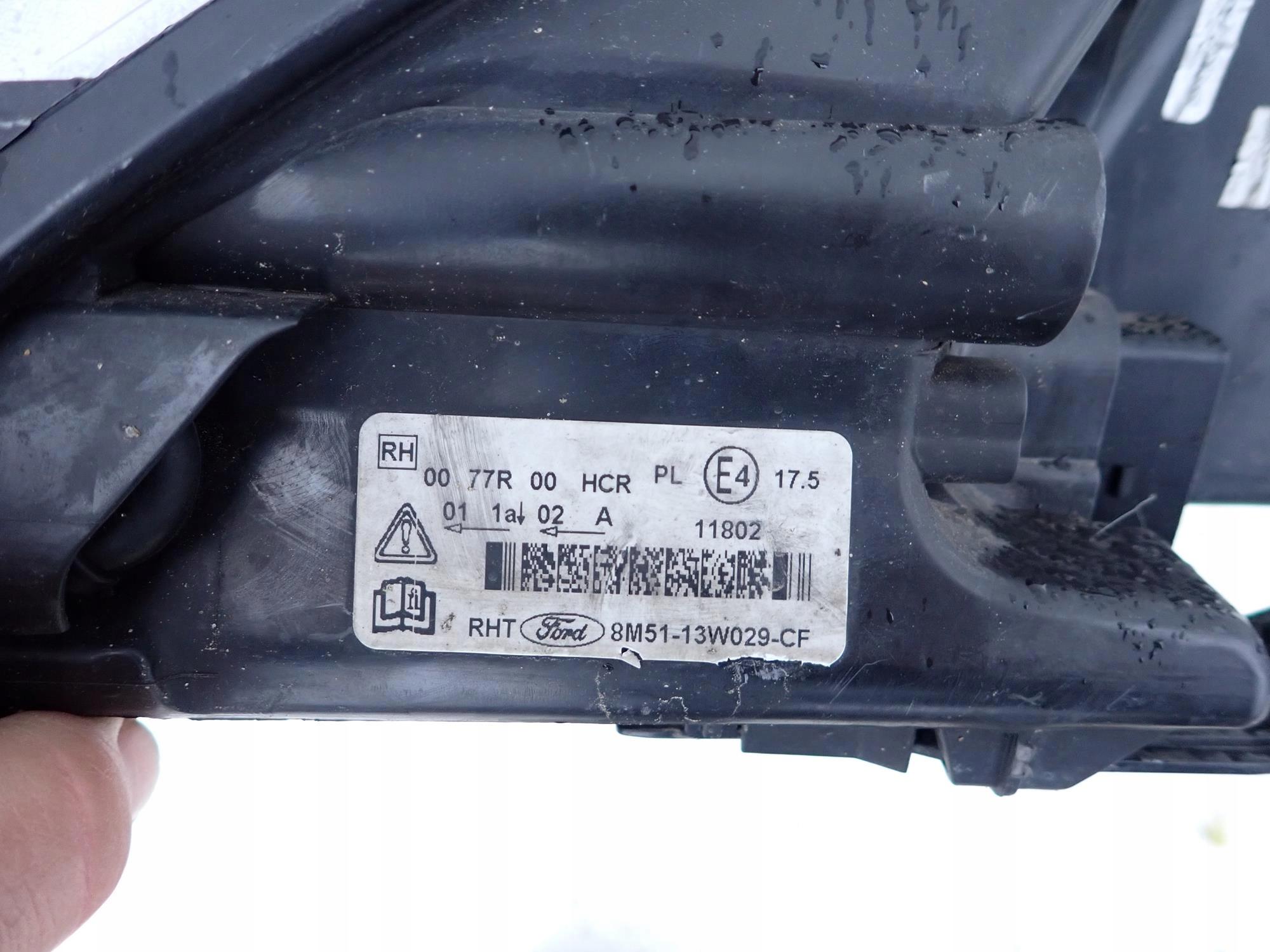 FORD FOCUS II 2 MK2 LIFT 07-11 light front right
