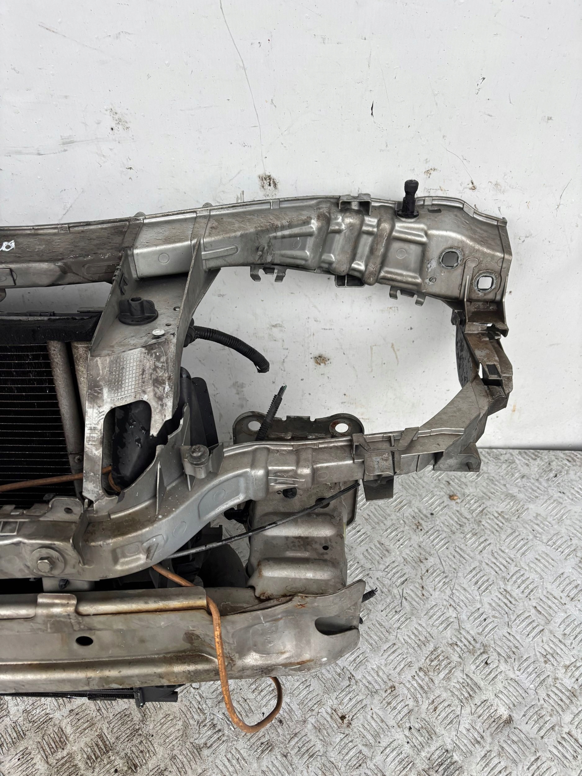 support panel for radiators sider radiator FORD MONDEO MK4 2.0 TDCI