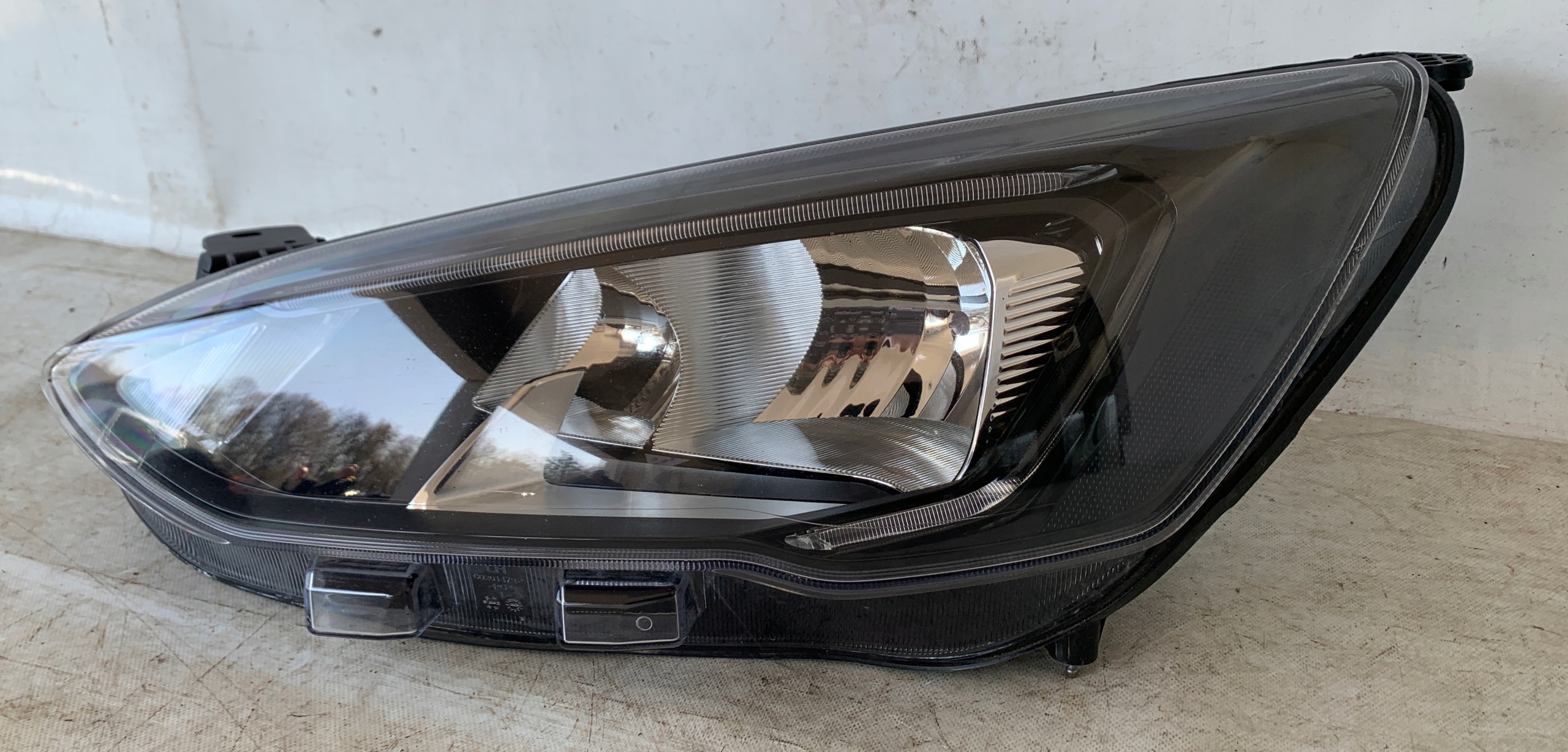 light left front FORD FOCUS MK4 JX7B-13W030-CE