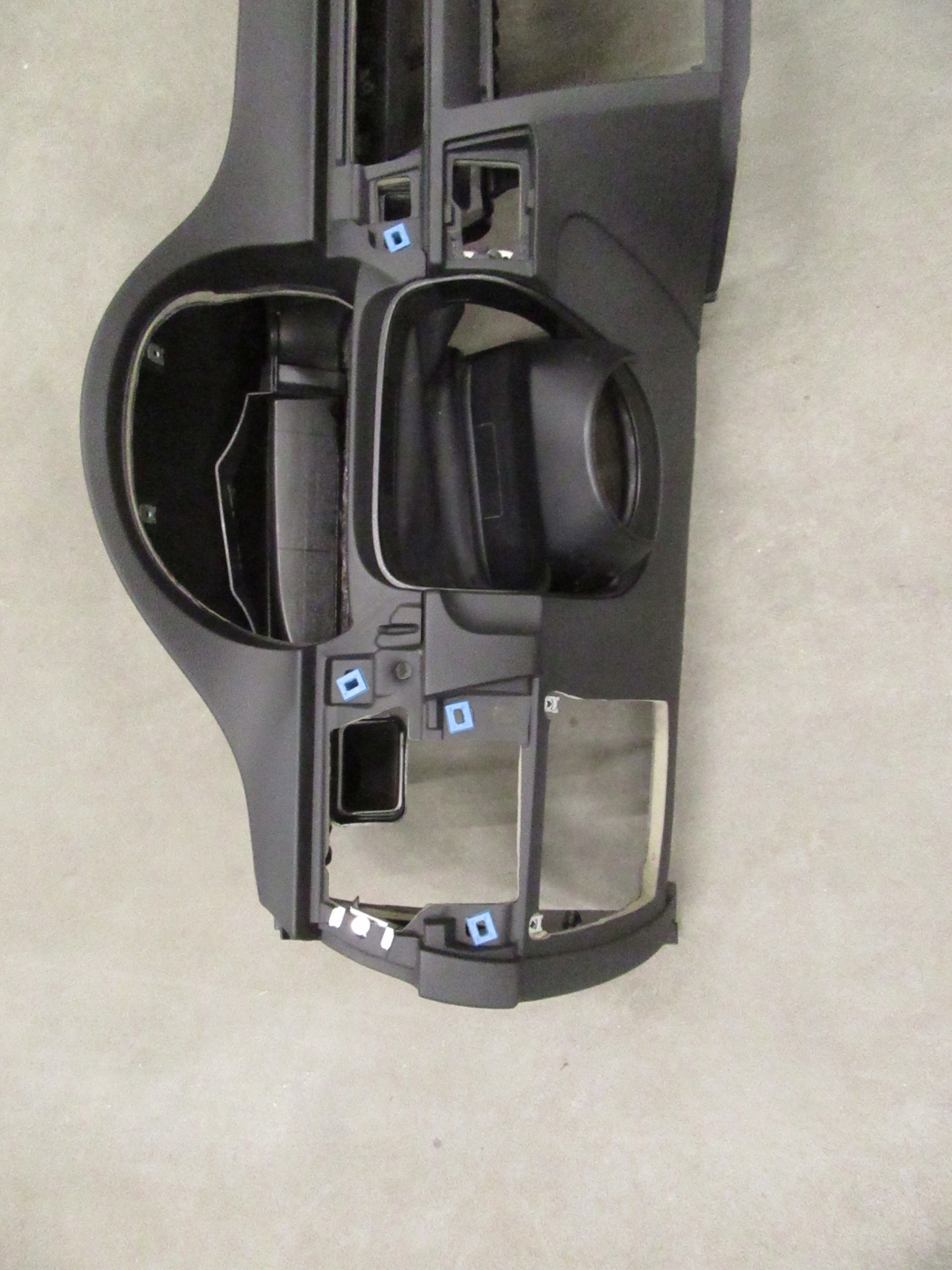 dashboard instrument panel cockpit BMW 3 E90 E91 E92 E93 EUROPA airbag Cupholder