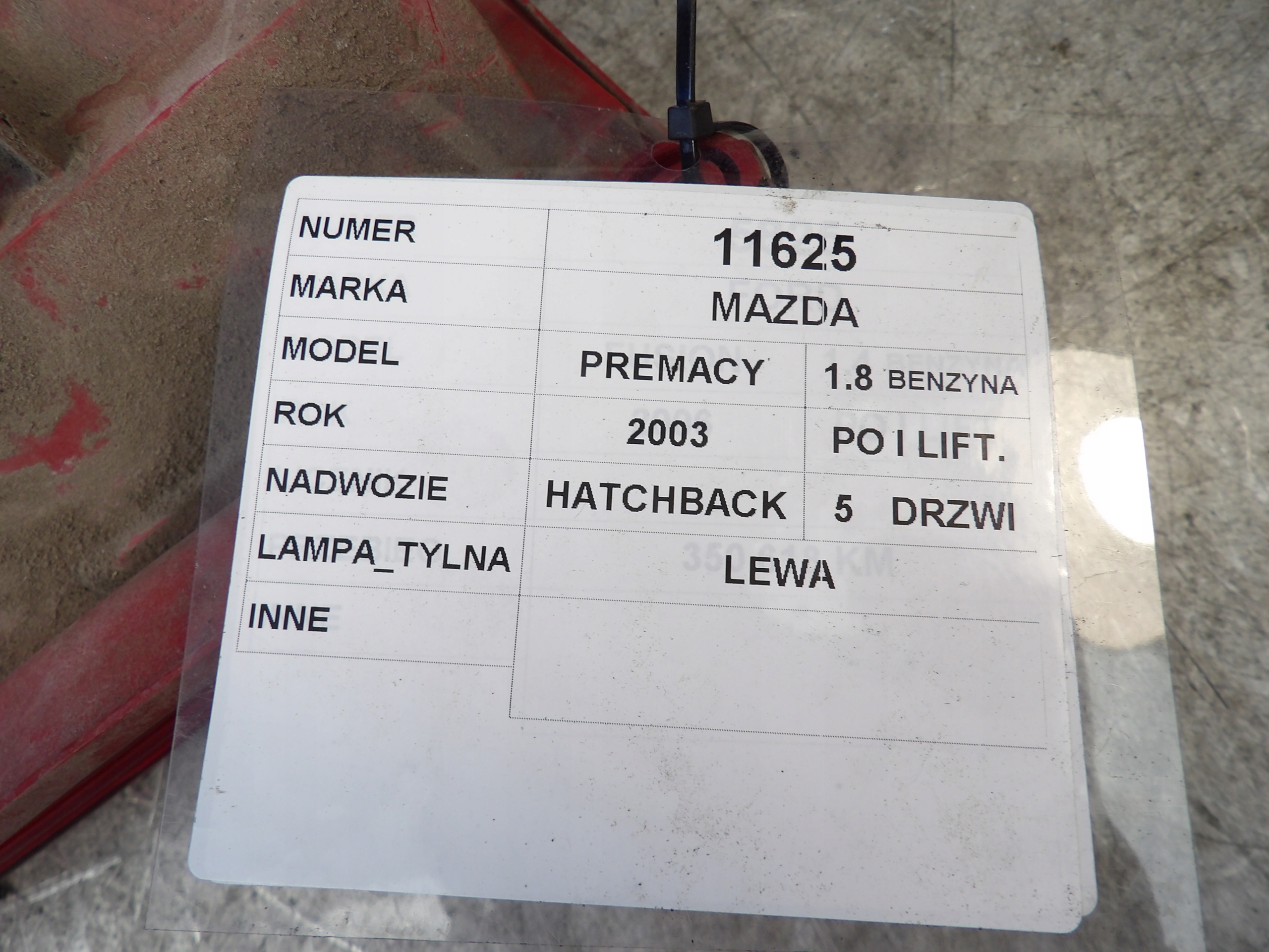 Mazda Premacy Licht hinten links