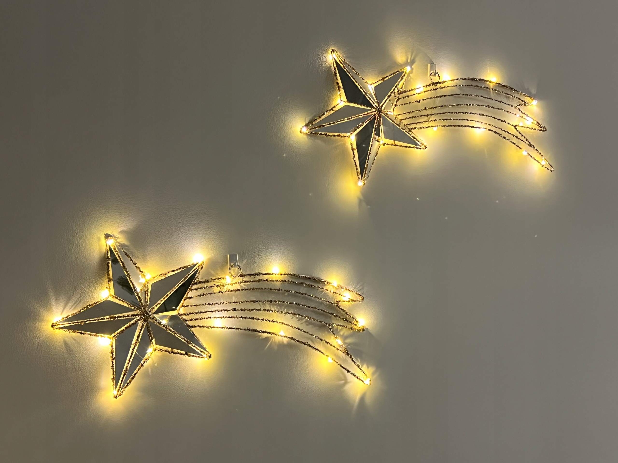 ŚWIĄTECZNA GWIAZDA DEKORACJA ŚWIĄTECZNA LED Waga produktu z opakowaniem jednostkowym 0.3 kg