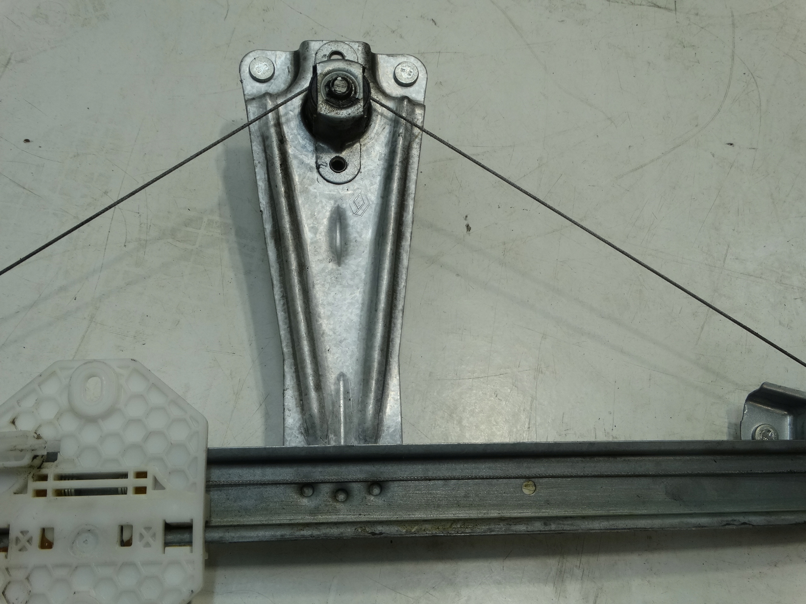 window regulator left rear part DACIA SANDERO II 20R. 827217198R--A
