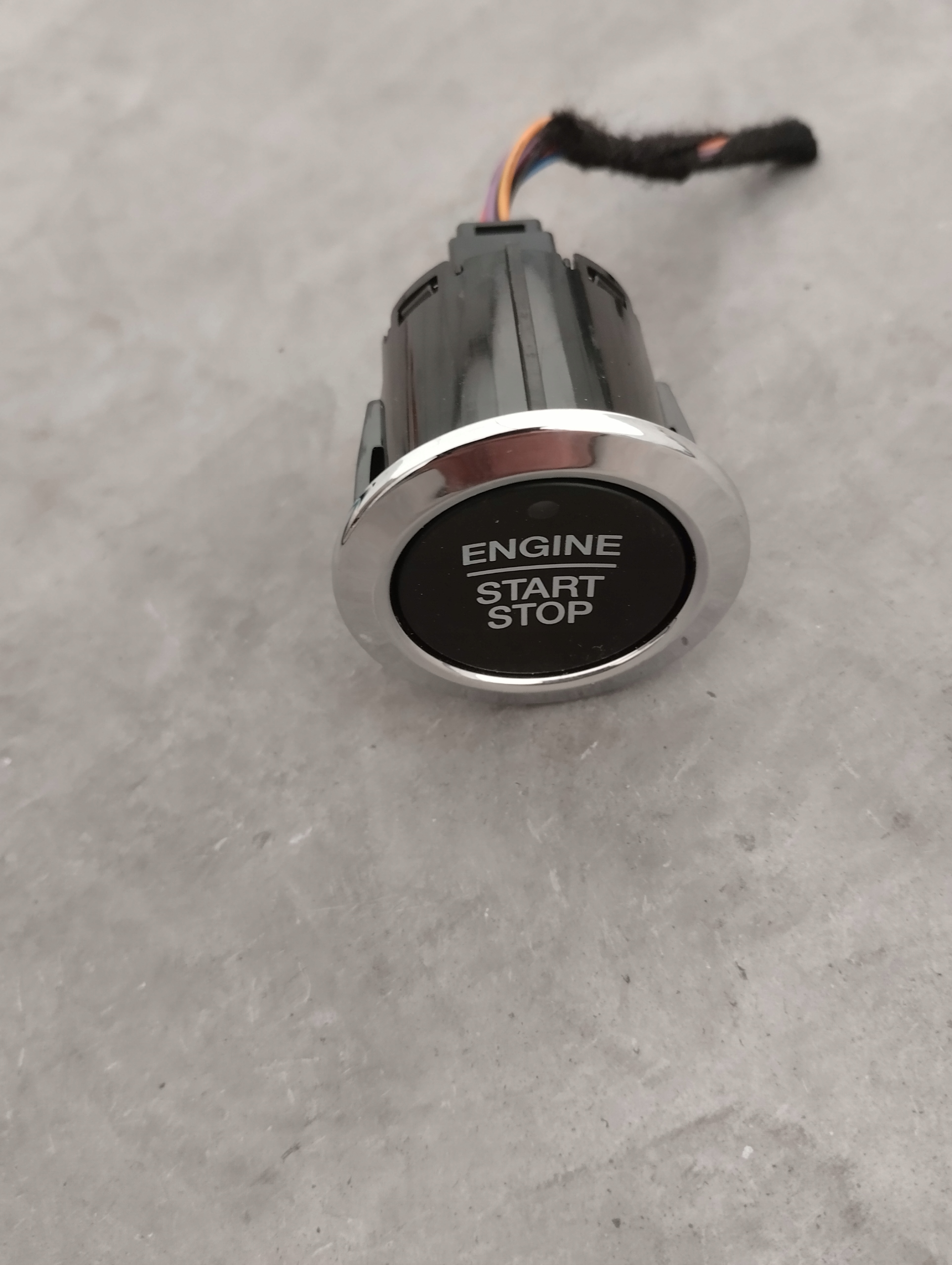 FORD ECOSPORT II LIFT Bouton START STOP