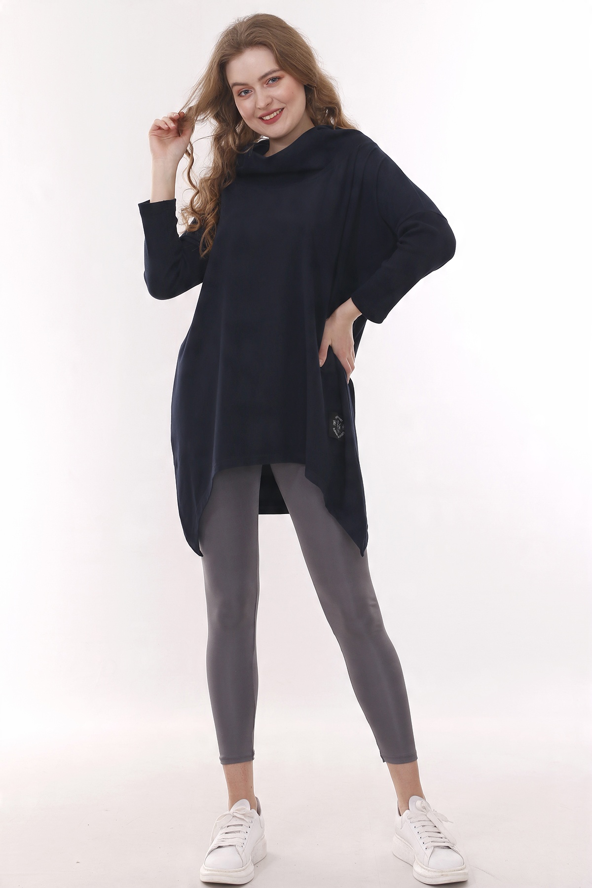 

Asymetryczna Bluza Oversize Fashion-hunt 10KOLORÓW