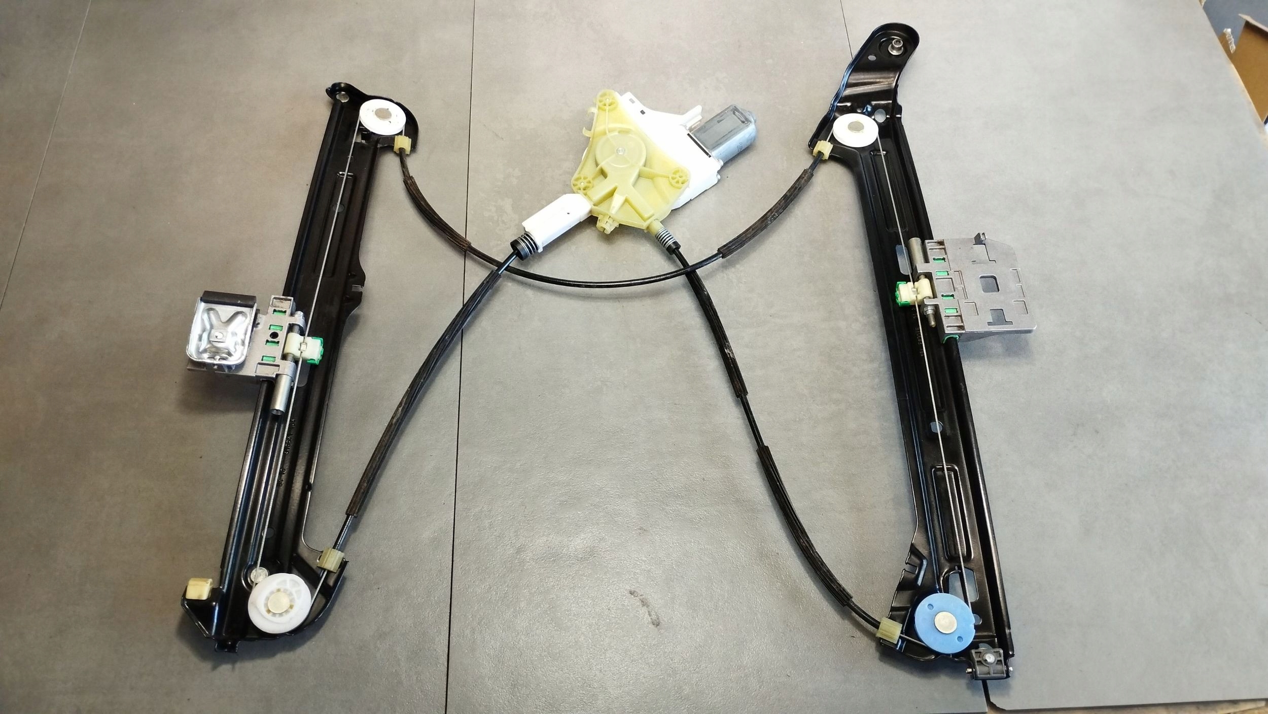 Audi A7 4G 2016 mechanism windows right front 4G8837462C