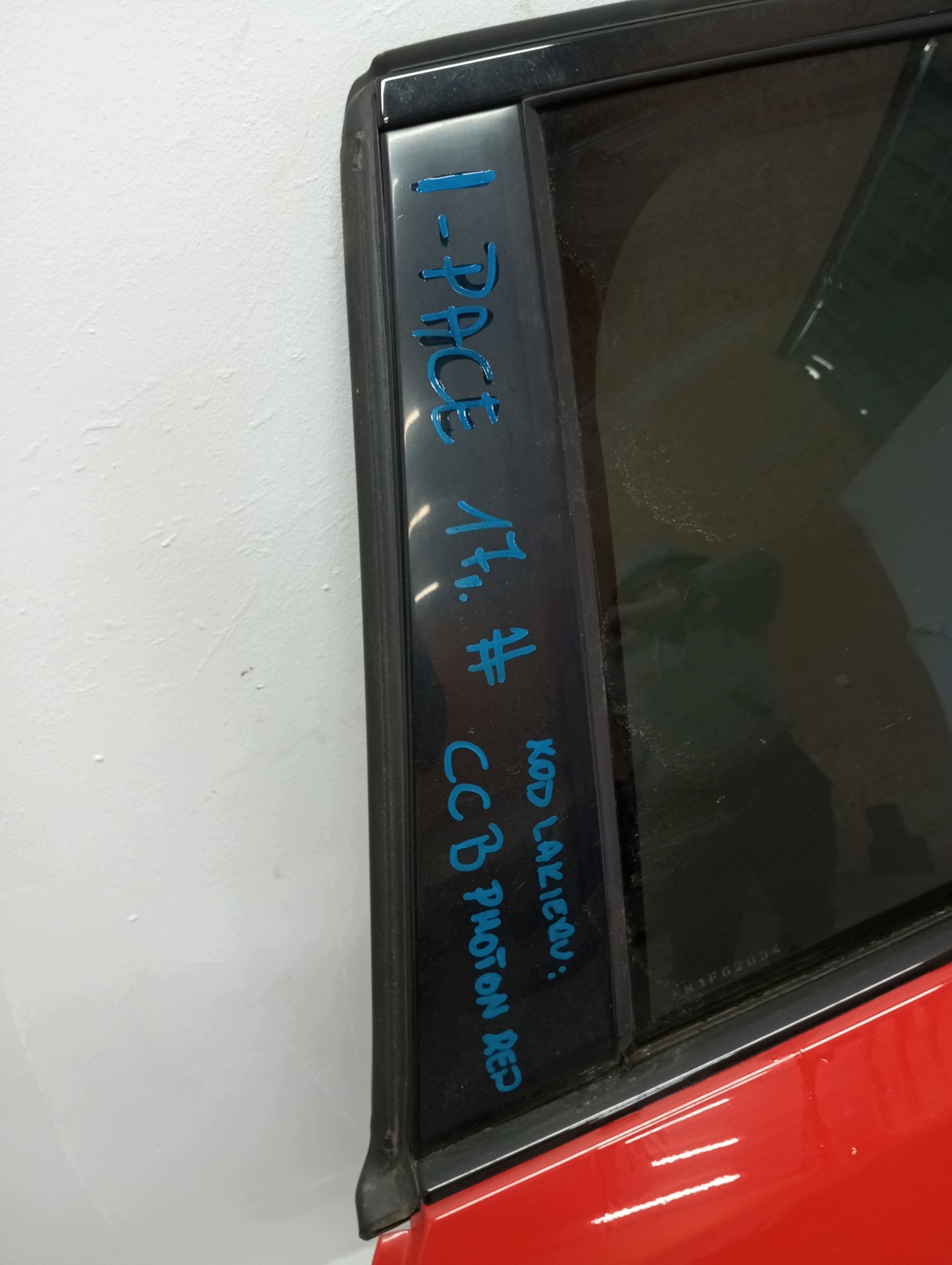 door left rear. JAGUAR and PACE 17r PHOTON RED CCB