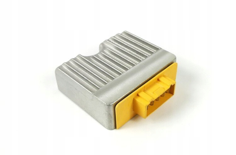 MF3207 - Регулятор напруги piaggio 4T fly liberty 50