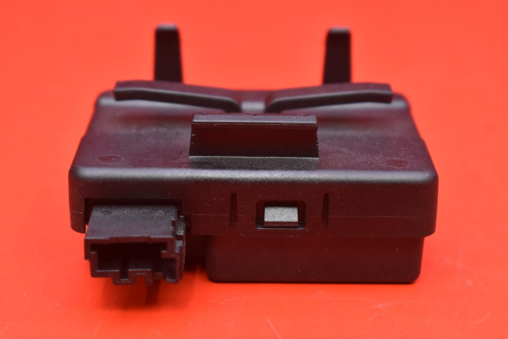 control unit module of a lock central 13523281 OPEL INSIGNIA B KOMBI 17-20