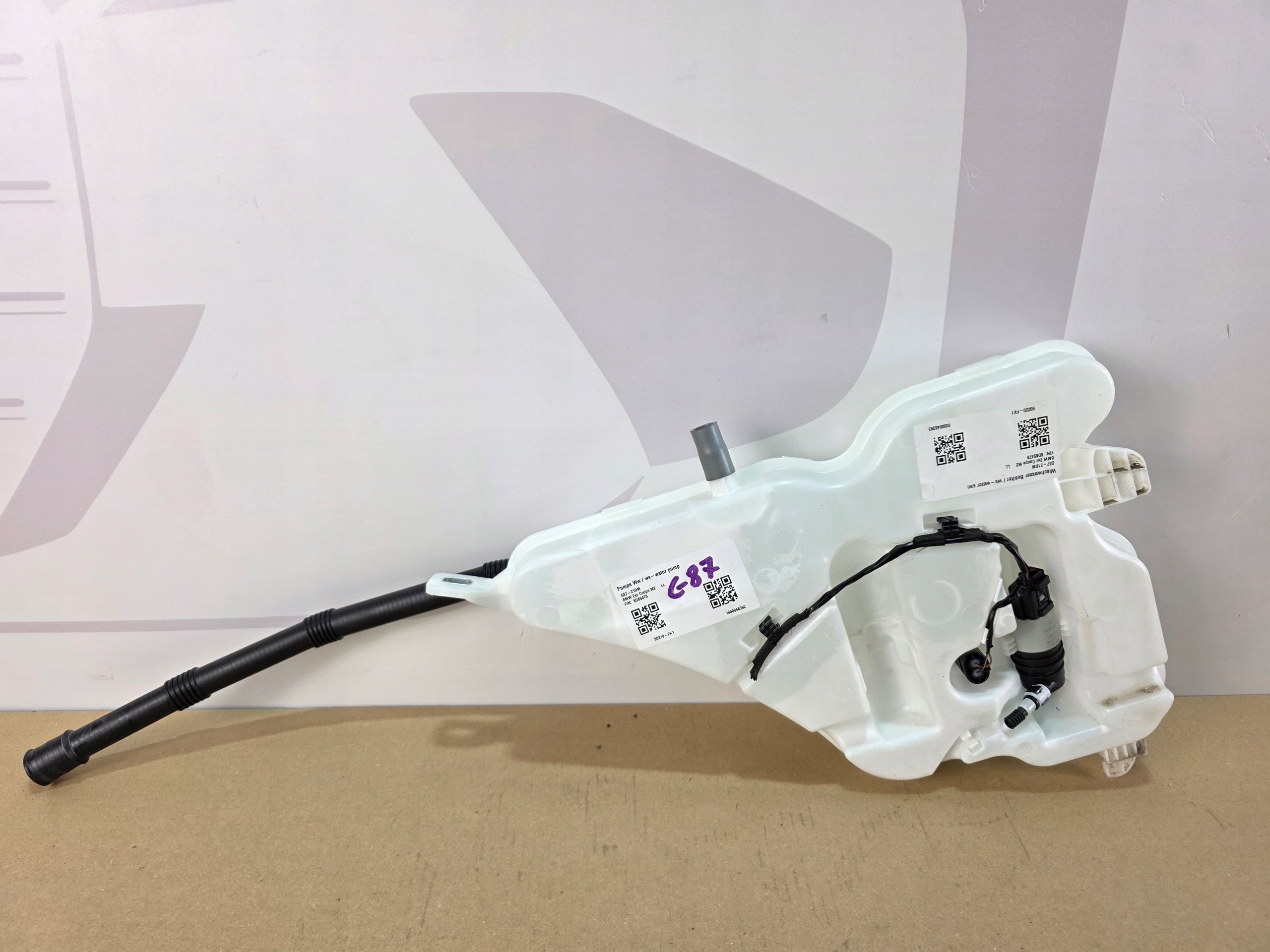 washer fluid tank BMW G20 G87 G42 9481773
