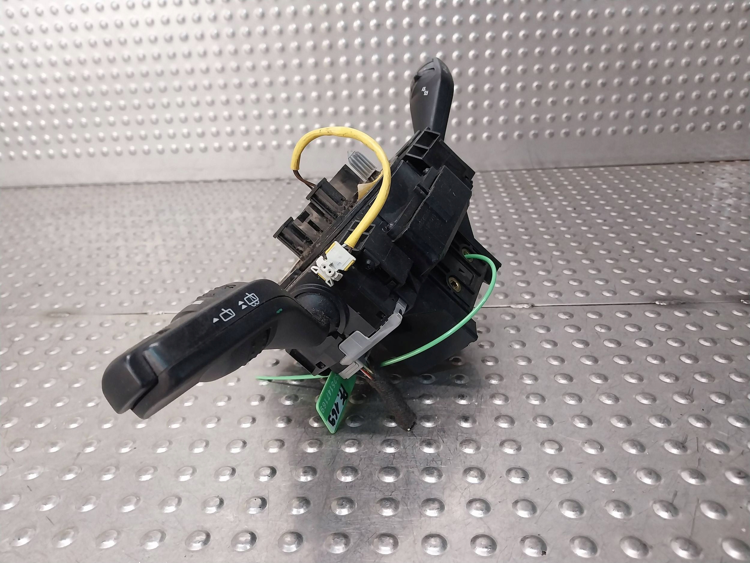 steering wheel levers and controls control ring 4M5T-13N064-HH FORD FOCUS MK2 C-MAX MK1