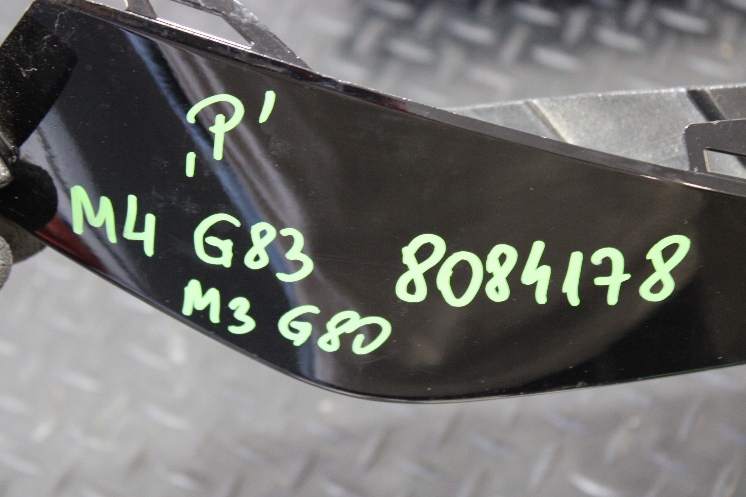 cap moulding of a bumper right front BMW M4 G83 8084178