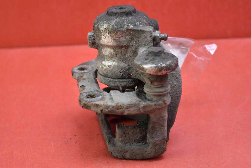 caliper brake right rear part BMW E87 2.0 D 122 KM 04-07