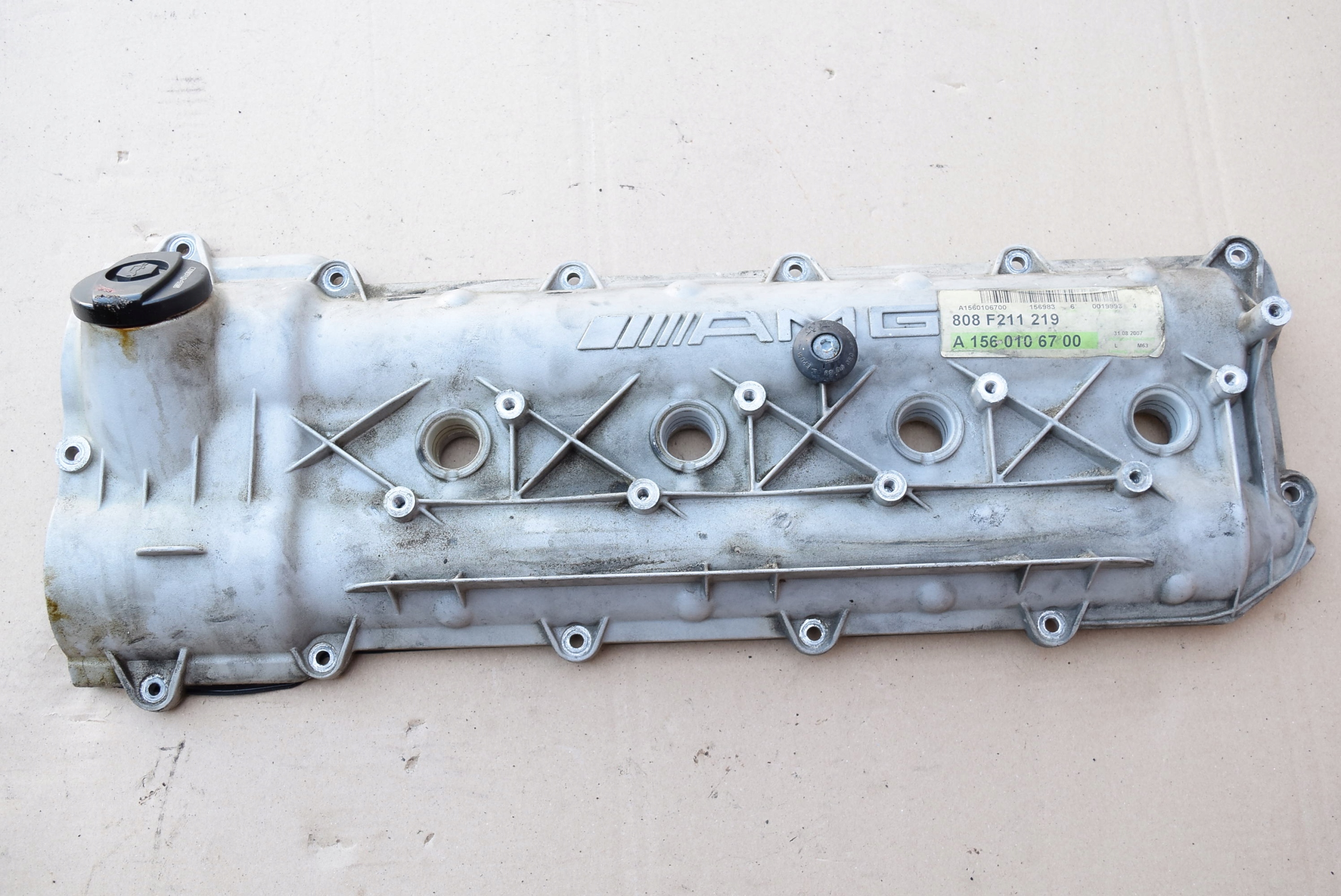 MERCEDES W211 W219 6.3 AMG POKRYWA ZAWORÓW DEKIEL