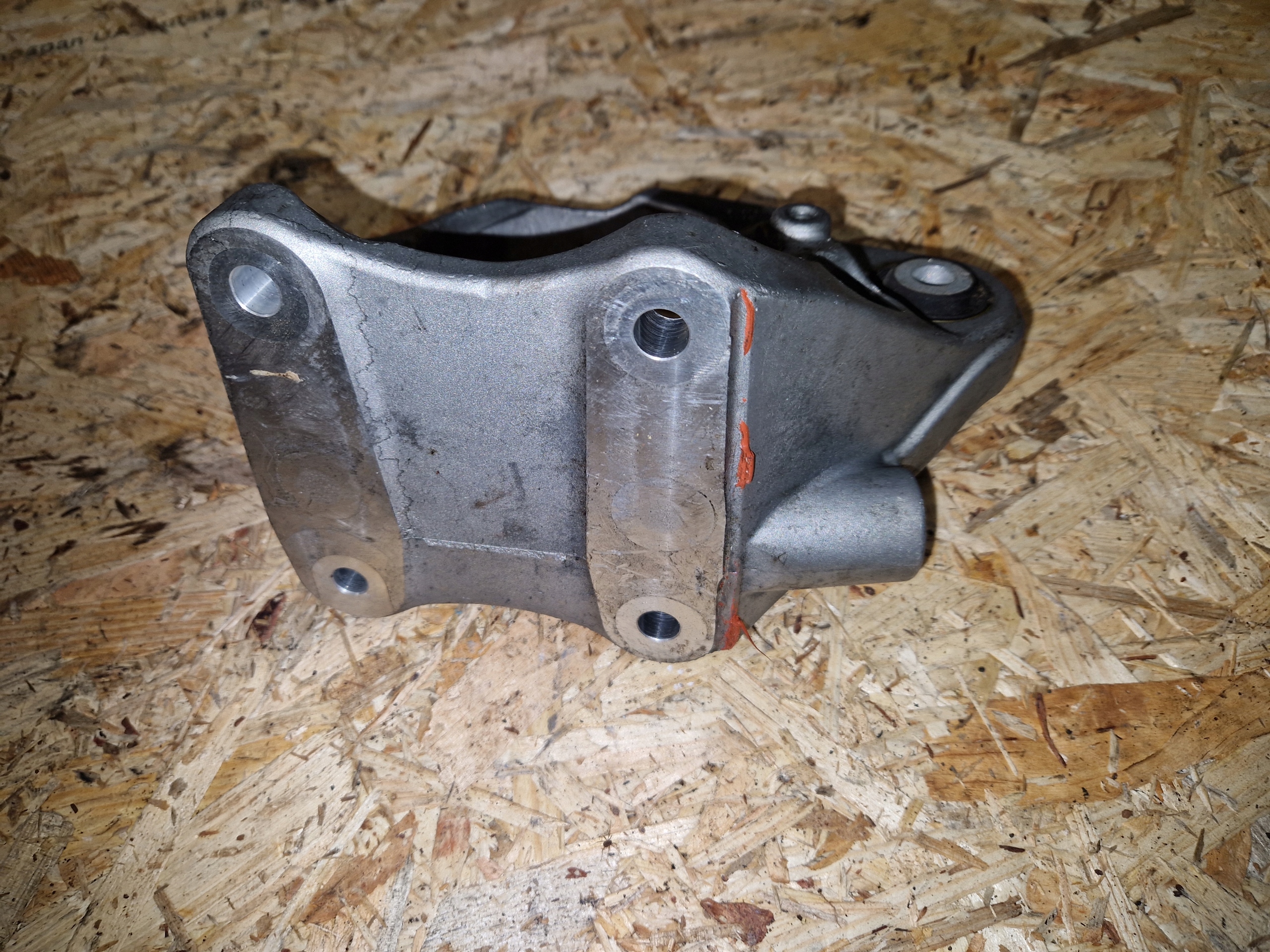 Support Support Demi axe VOLVO S60 V60 XC60 2.0D 31480220