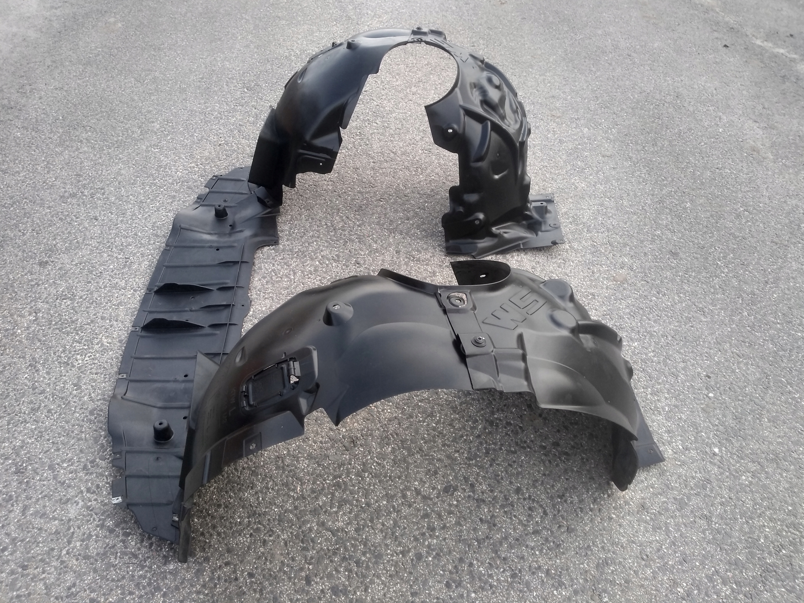 BMW M2 F87 M-2 OSŁONA PODŁOGA NADKOLA NADKOLE KPL Producent części BMW OE