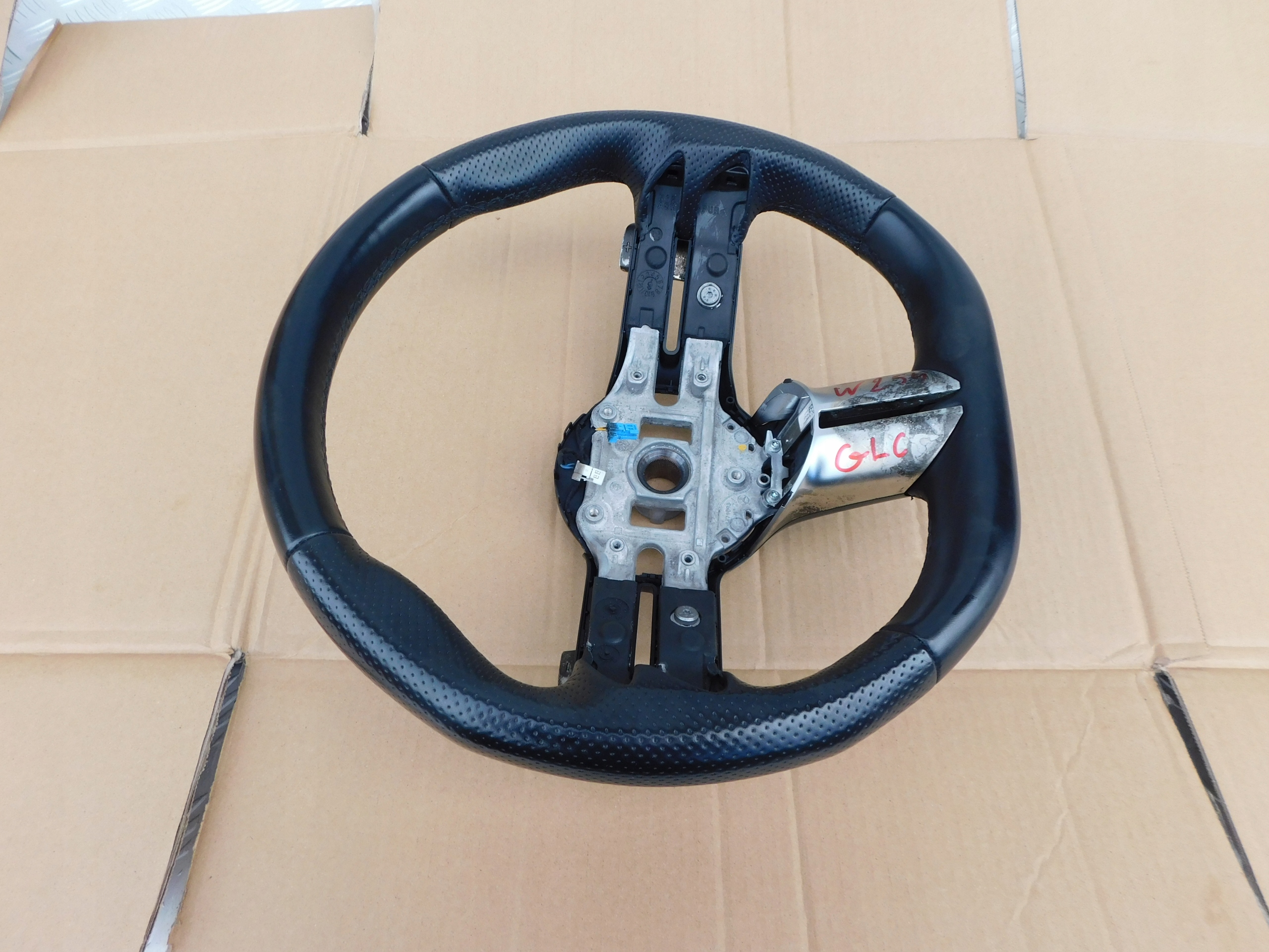 Mercedes GLC W254 lenkrad OEM LADNA