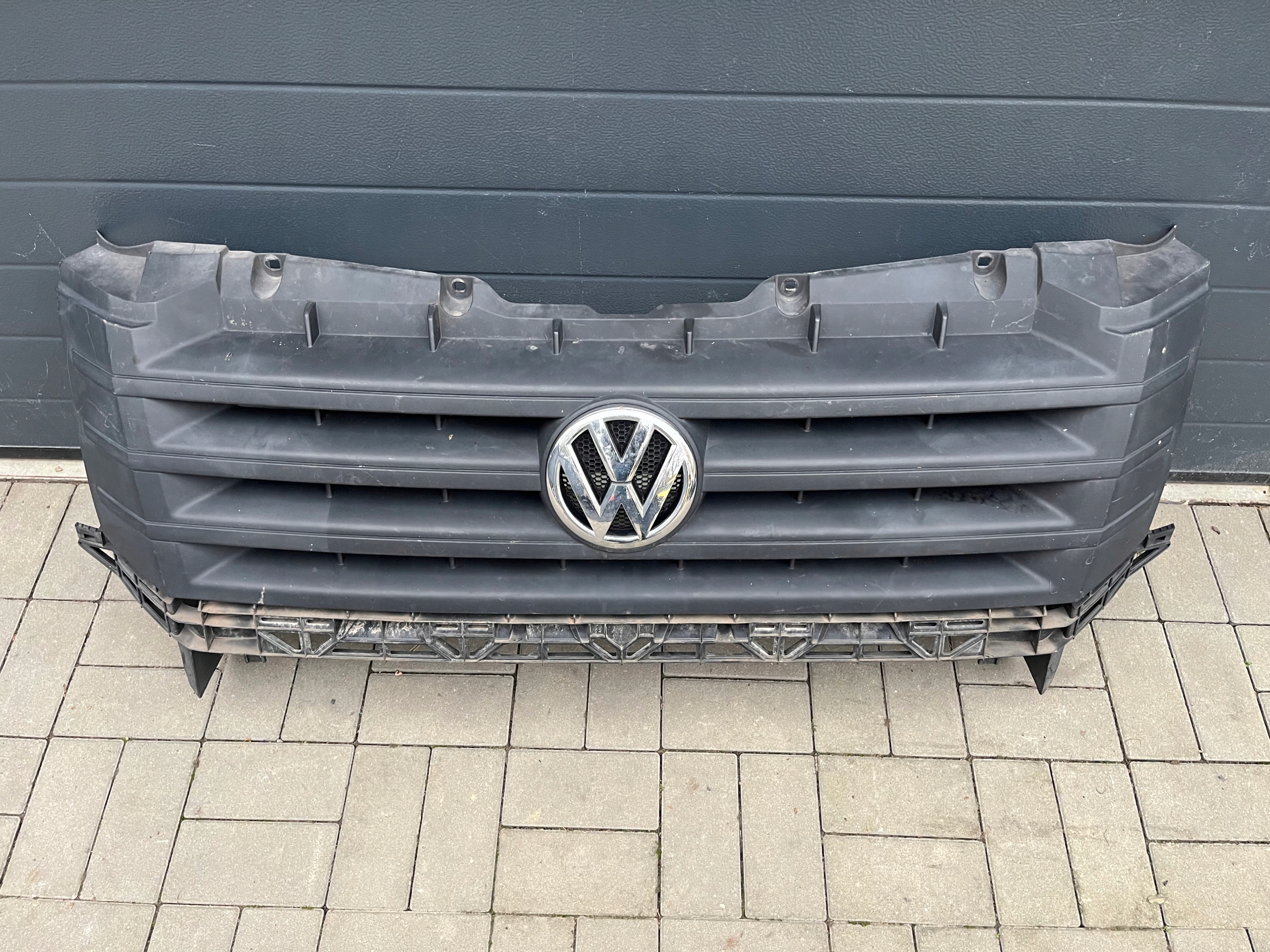 VW Crafter Lift grill front 2E0 LIFT 2011- 11-16