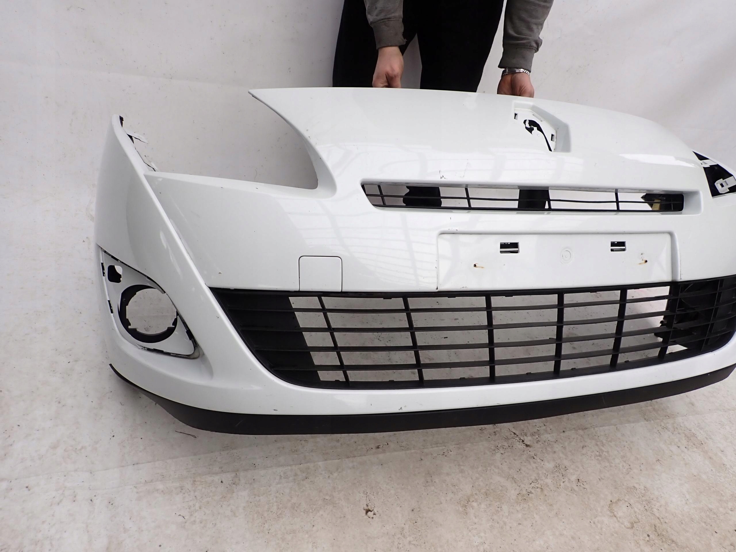 RENAULT GRAND SCENIC II 09- bumper front front